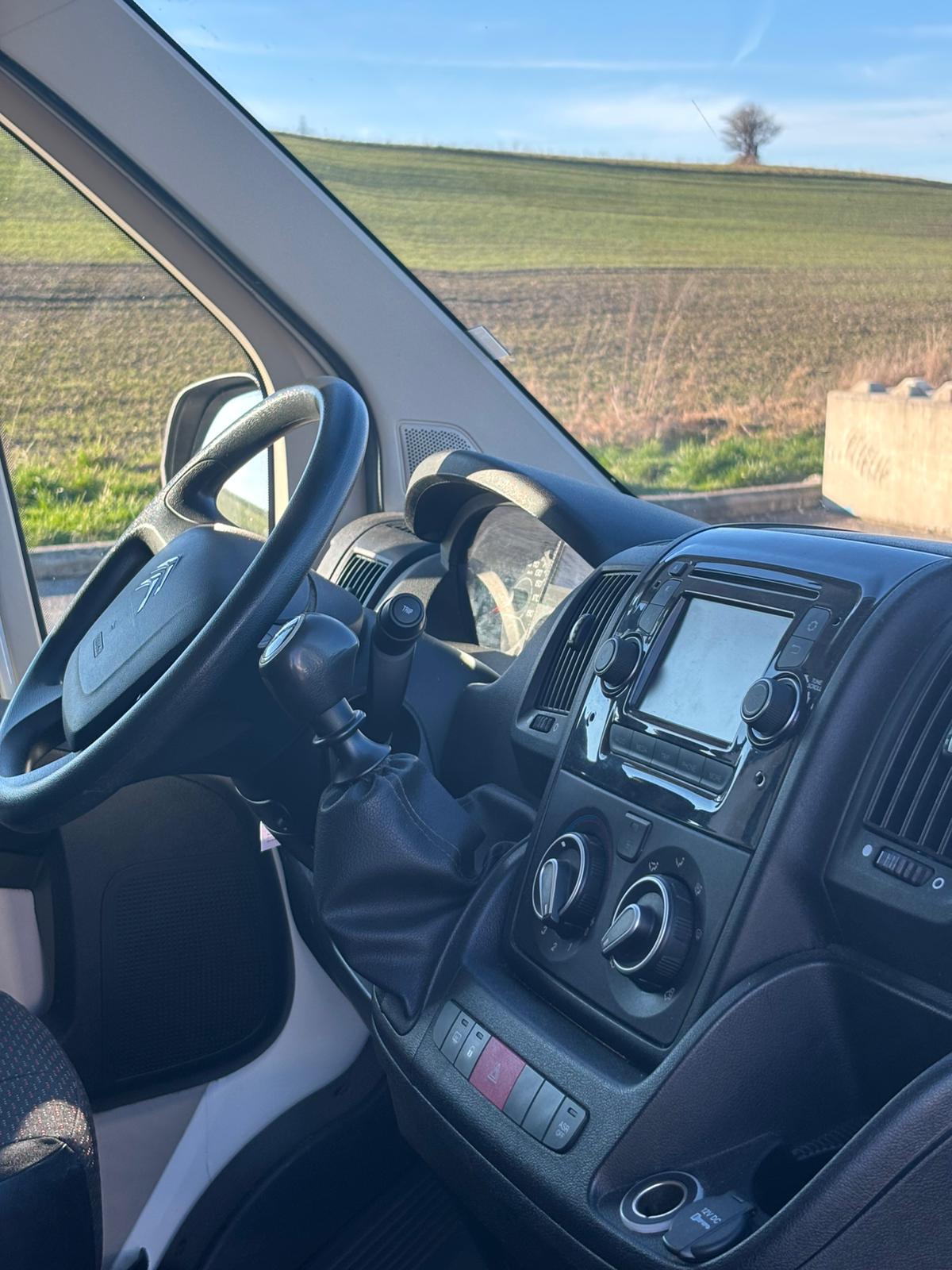 CITROEN Jumper 30 2.0 BlueHDi 110 Attraction L1H1-image-25