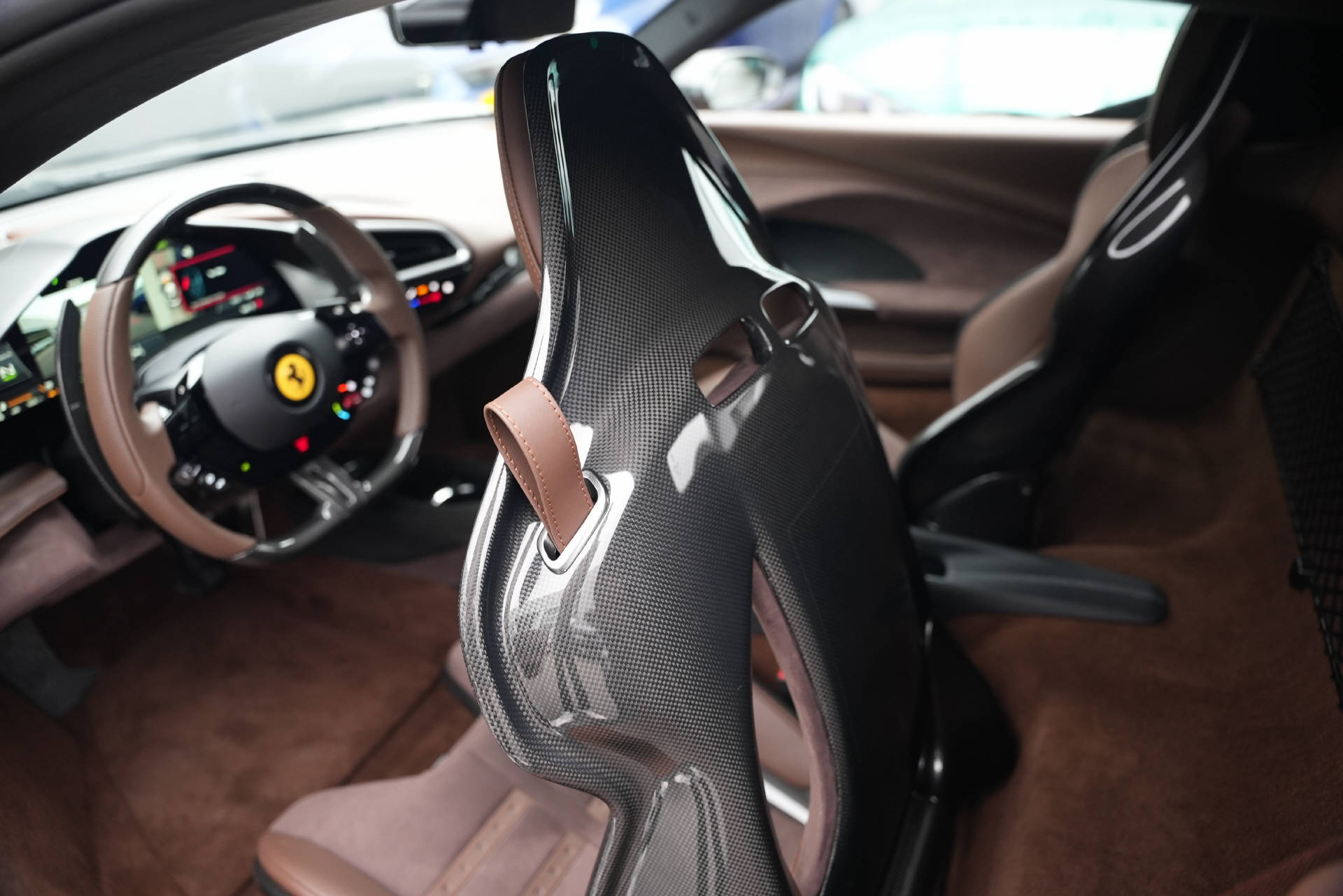 FERRARI 296 GTB 3.0 Turbo-image-9