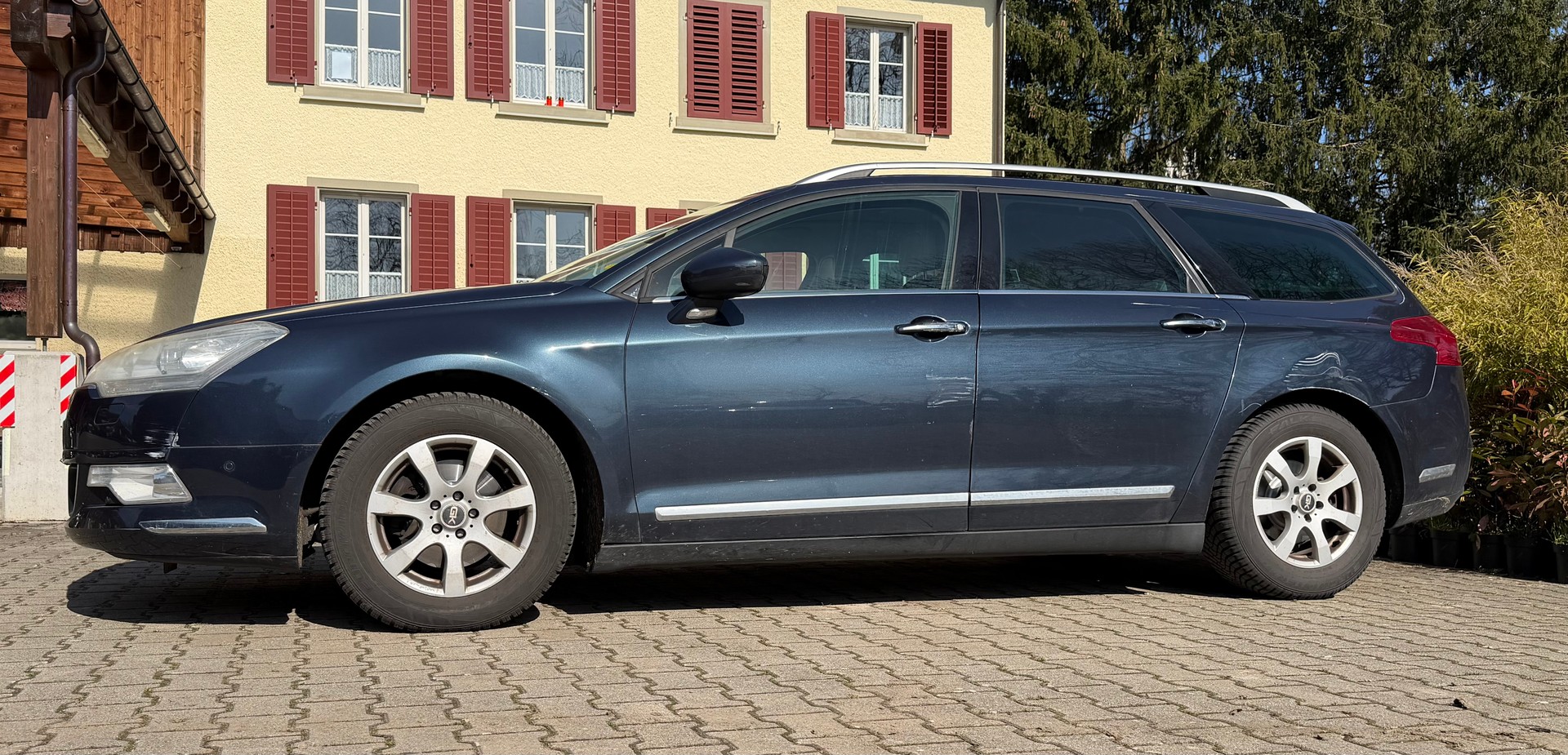 CITROEN C5 Tourer 1.6 Turbo Dynamique Automatic-image-2