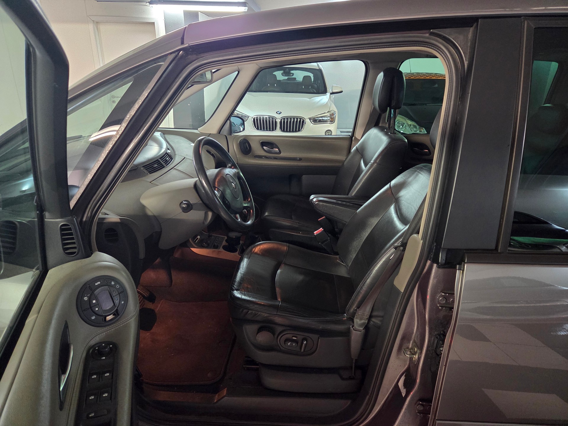 RENAULT Espace 3.5 V6 Dynamique Automatic-image-7