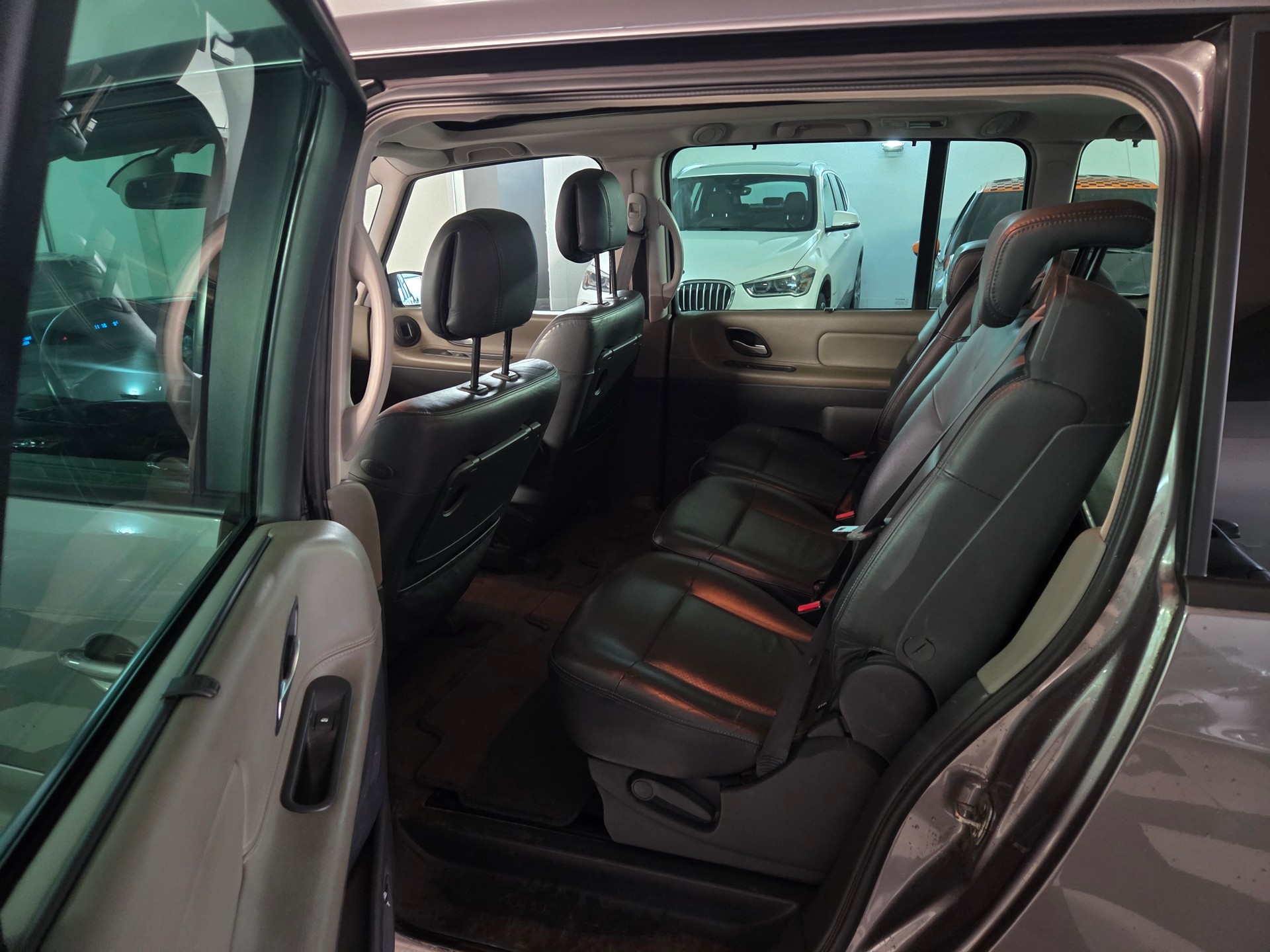 RENAULT Espace 3.5 V6 Dynamique Automatic-image-9
