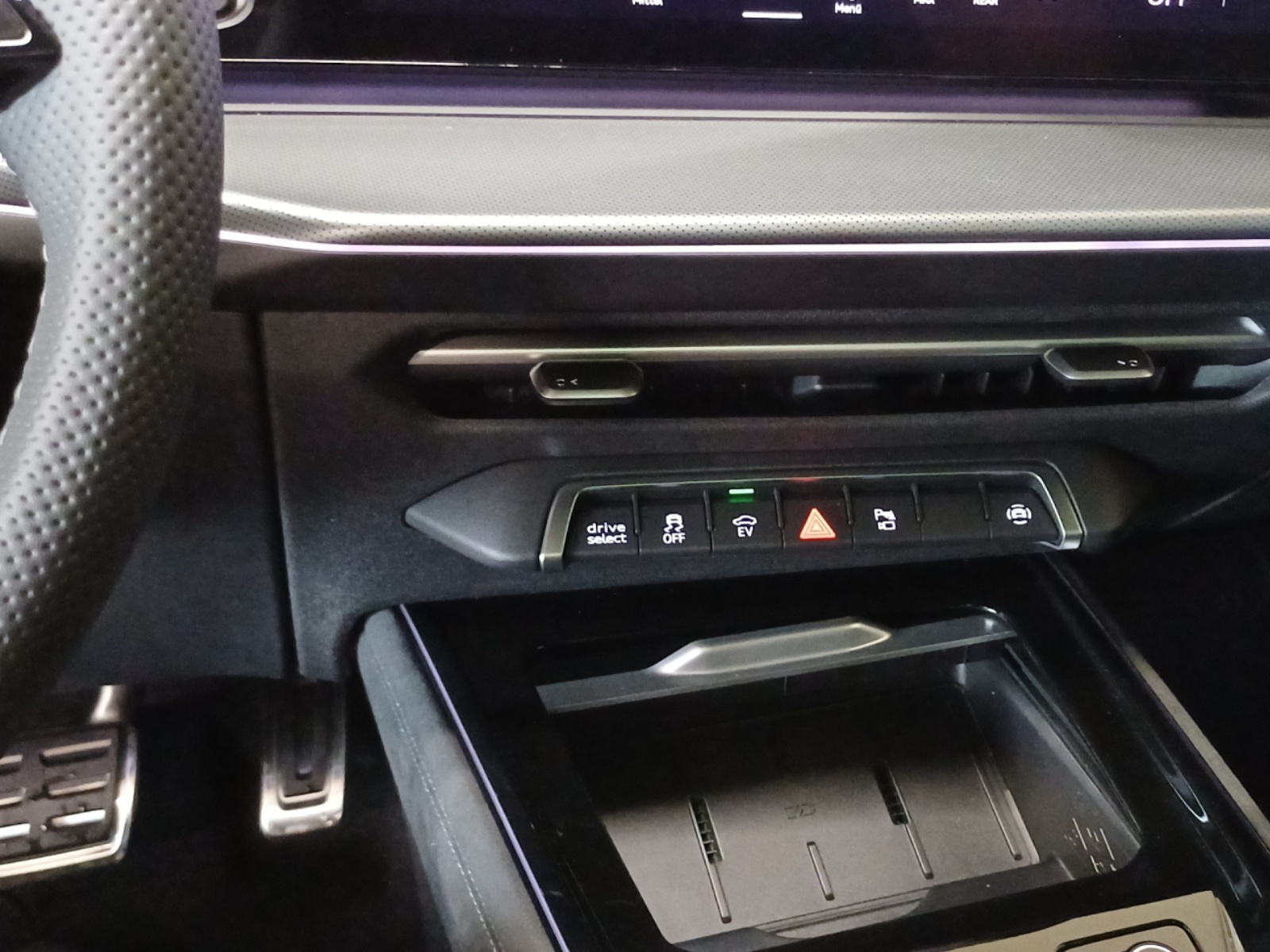 AUDI Q3 SUV e-hybrid 200 kW S tronig-image-10