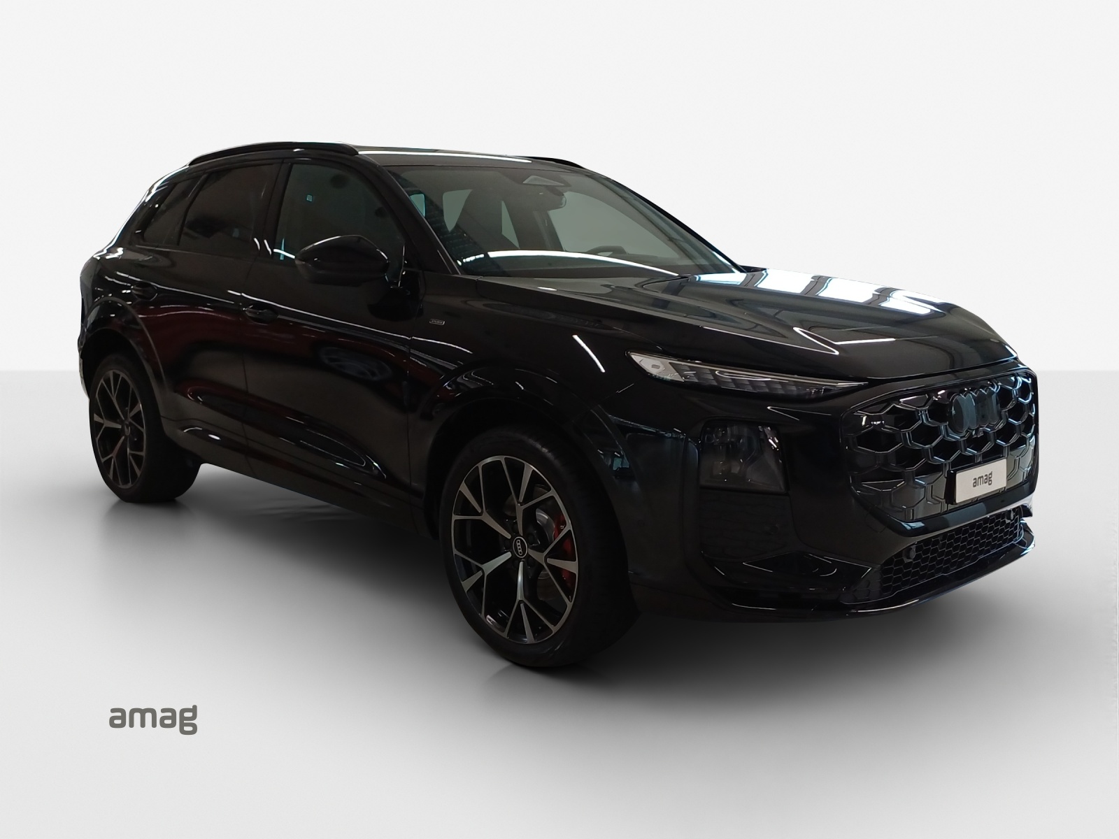 AUDI Q3 SUV e-hybrid 200 kW S tronig-image-5