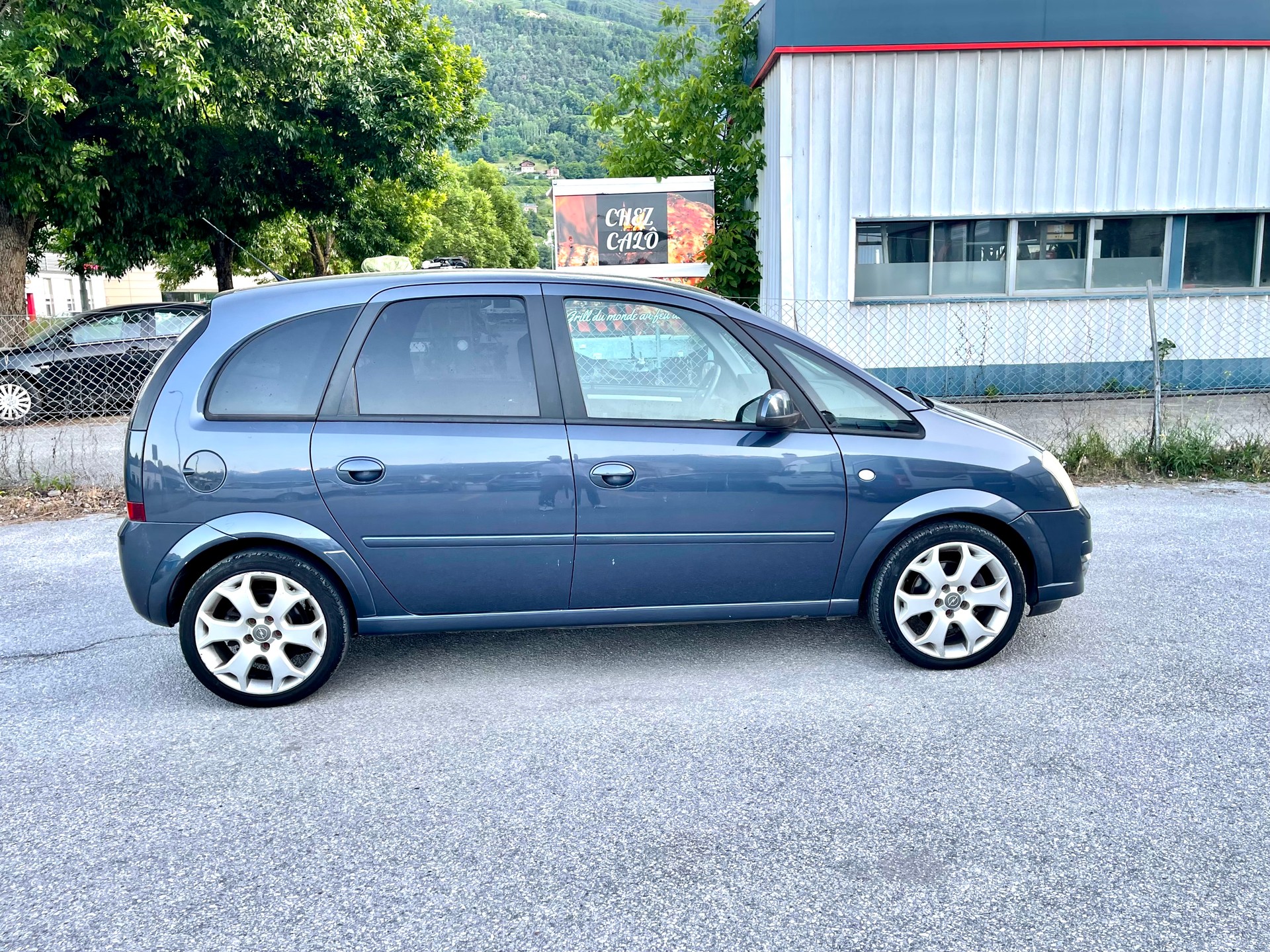 OPEL Meriva 1.7 CDTi Cosmo-image-11
