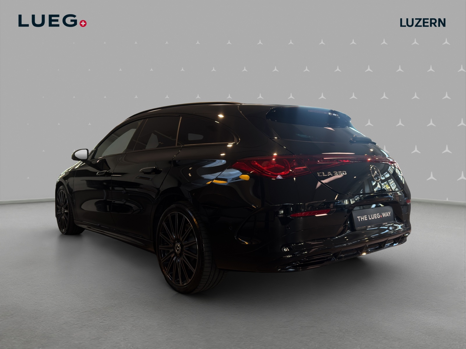 MERCEDES-BENZ CLA Shooting Brake 350 4Matic 85 kWh EQ-image-2