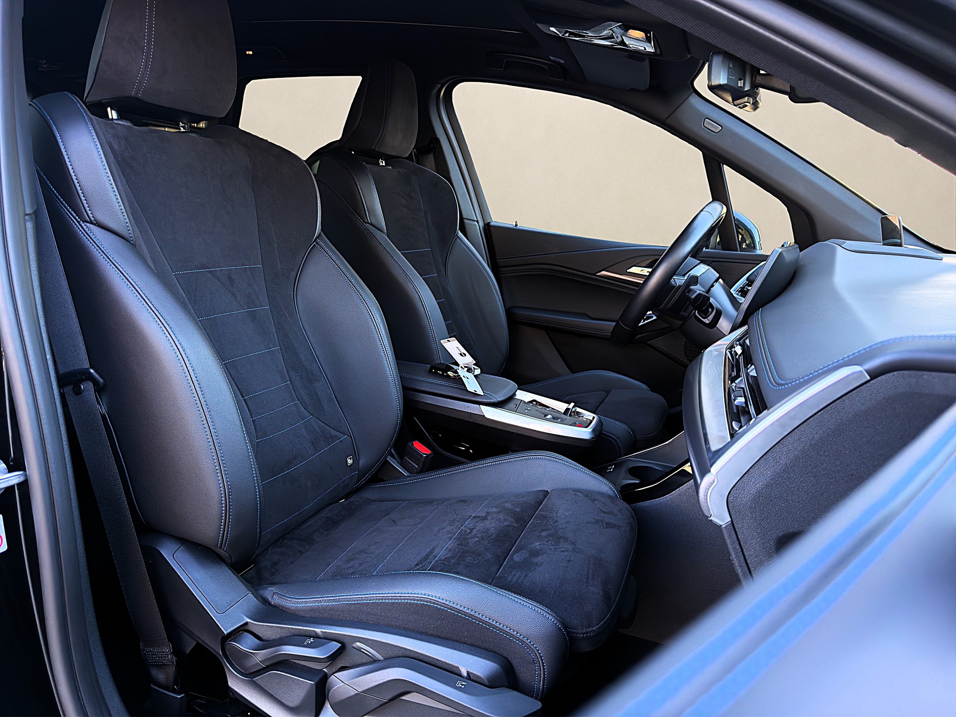 BMW 218i Active Tourer * M Sport * DKG-image-9