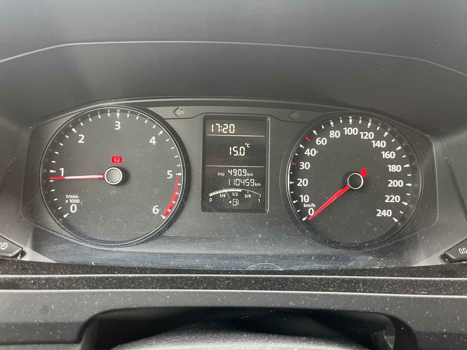 VW T6 2.0 TDI Entry-image-12