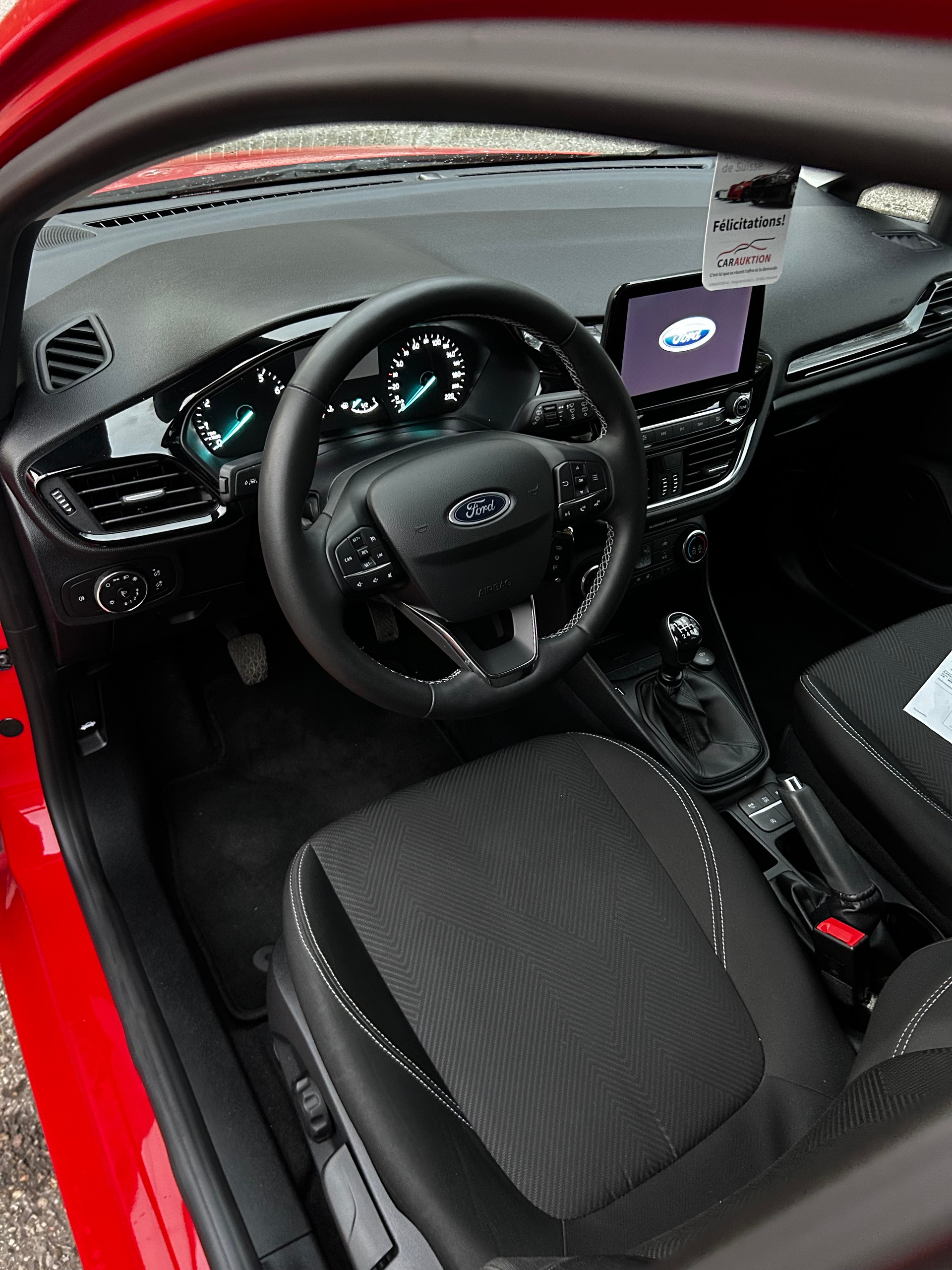 FORD Fiesta 1.0 SCTi Cool & Connect-image-8