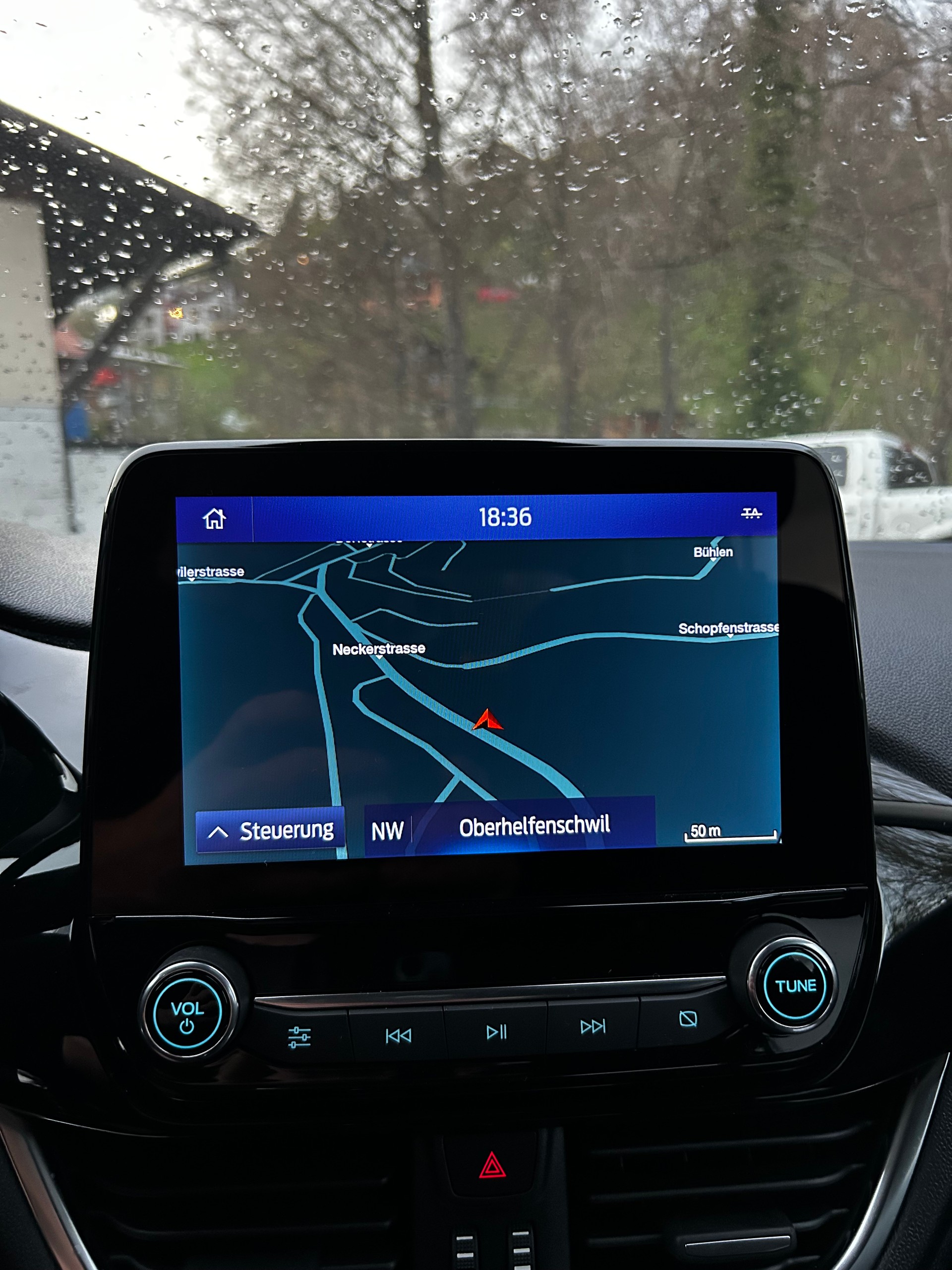 FORD Fiesta 1.0 SCTi Cool & Connect-image-11