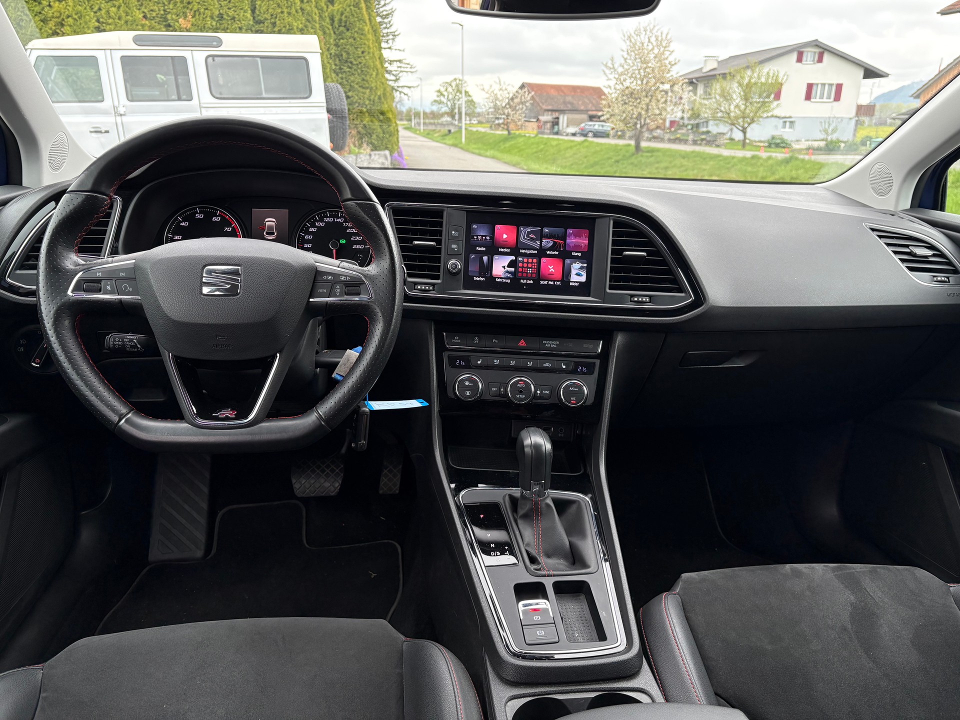 SEAT Leon 1.4 TSI ACT FR Line DSG-image-6