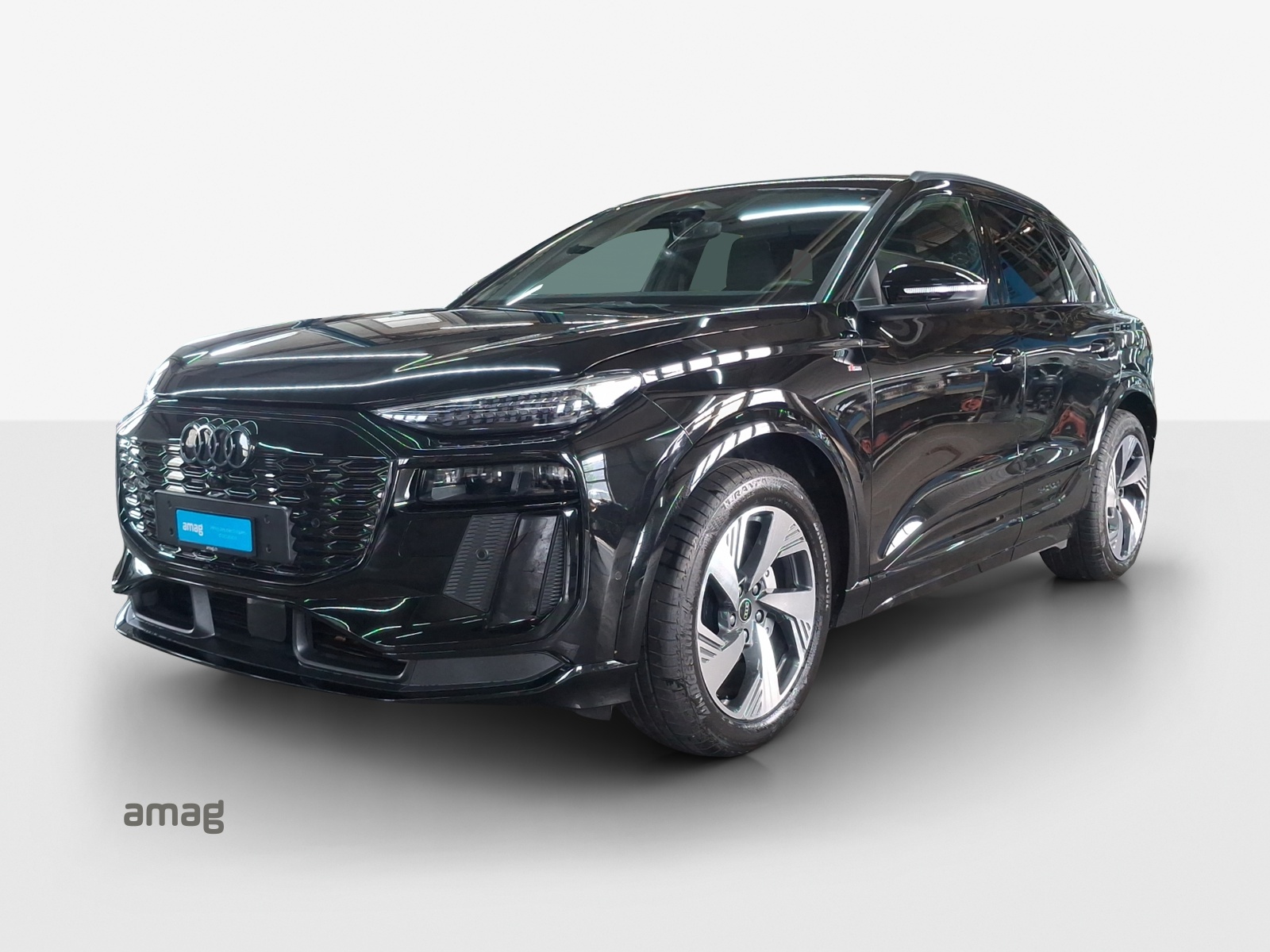 AUDI Q6 e-tron quattro-image-0