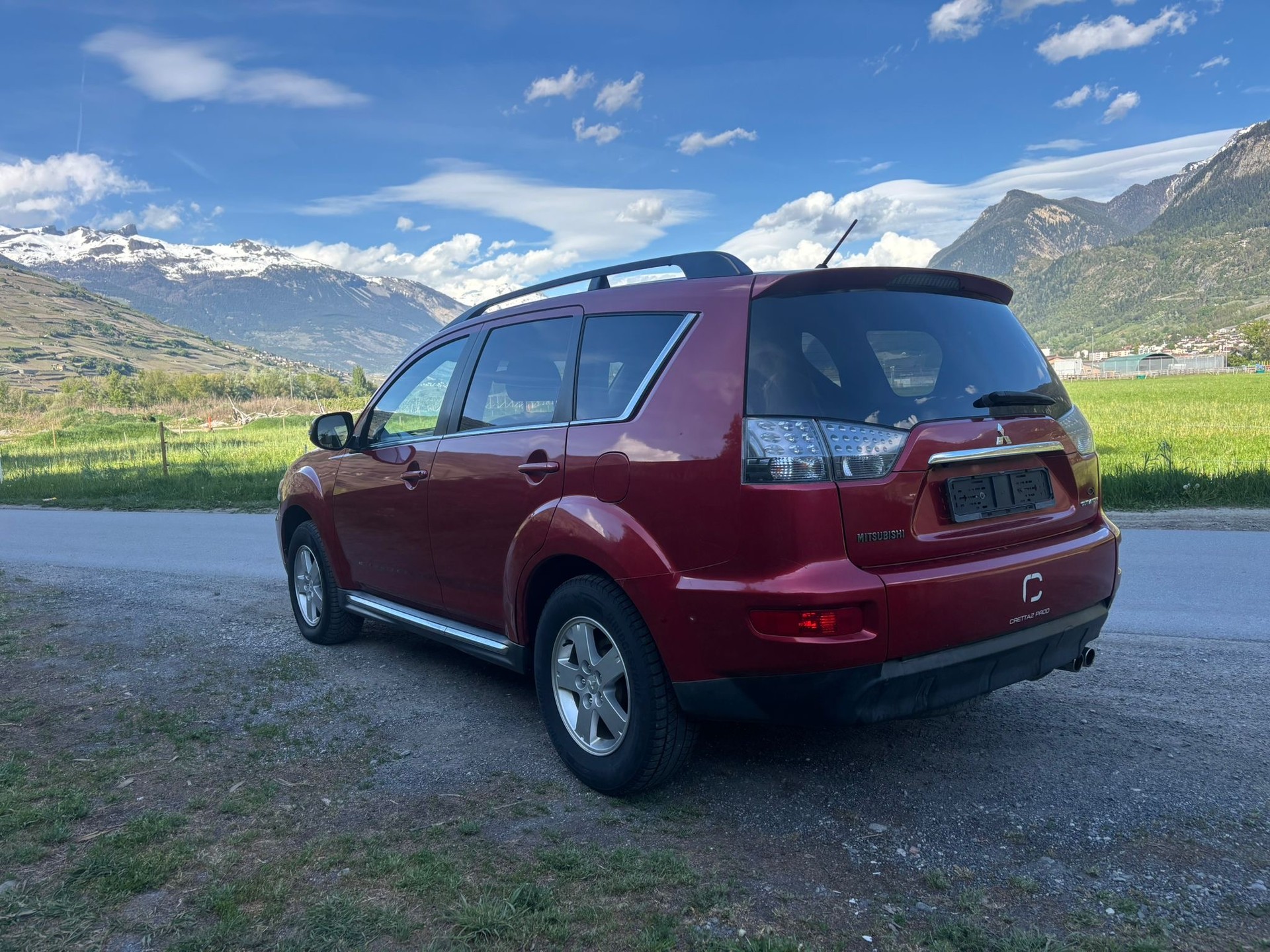 MITSUBISHI Outlander 2.2 DID Intense 4WD TC-SST-image-2