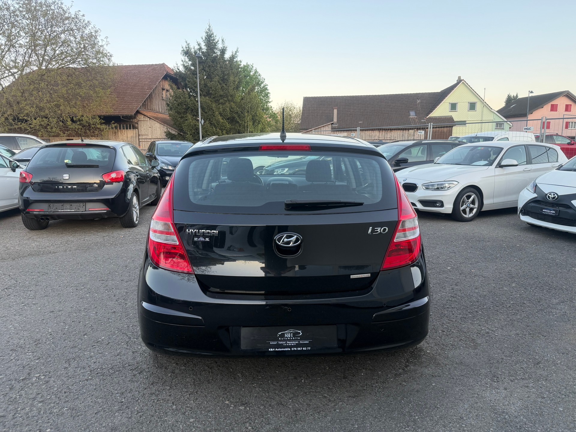 HYUNDAI i30 1.6 Swiss Plus Edition-image-4
