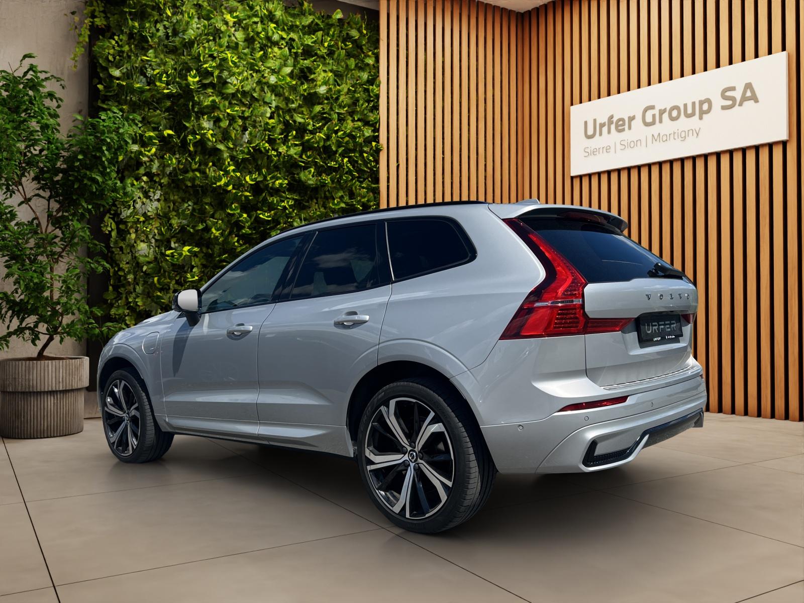 VOLVO XC60 T6 eAWD R-Design Geartronic (CH)-image-3