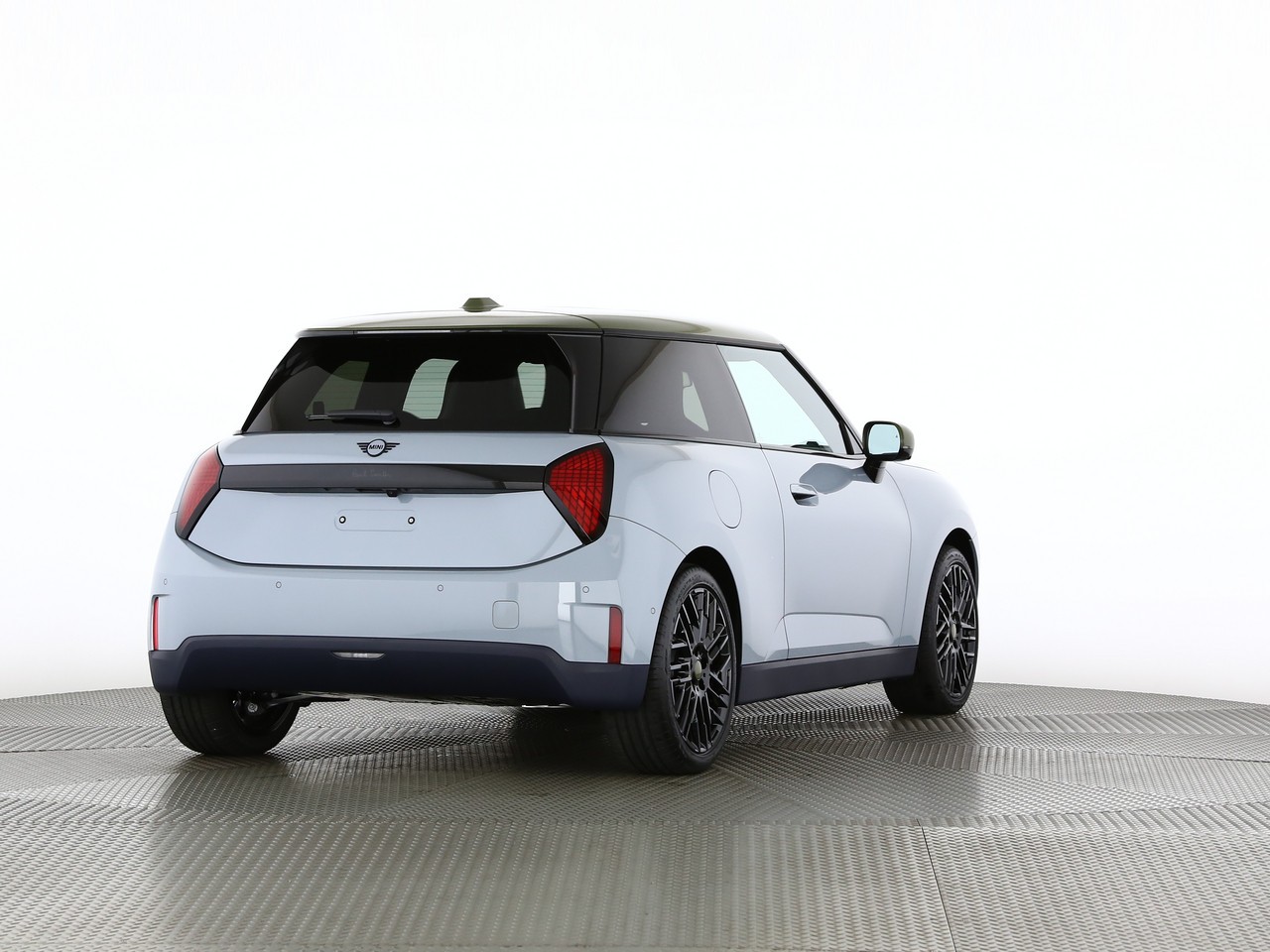 MINI Cooper SE-image-1