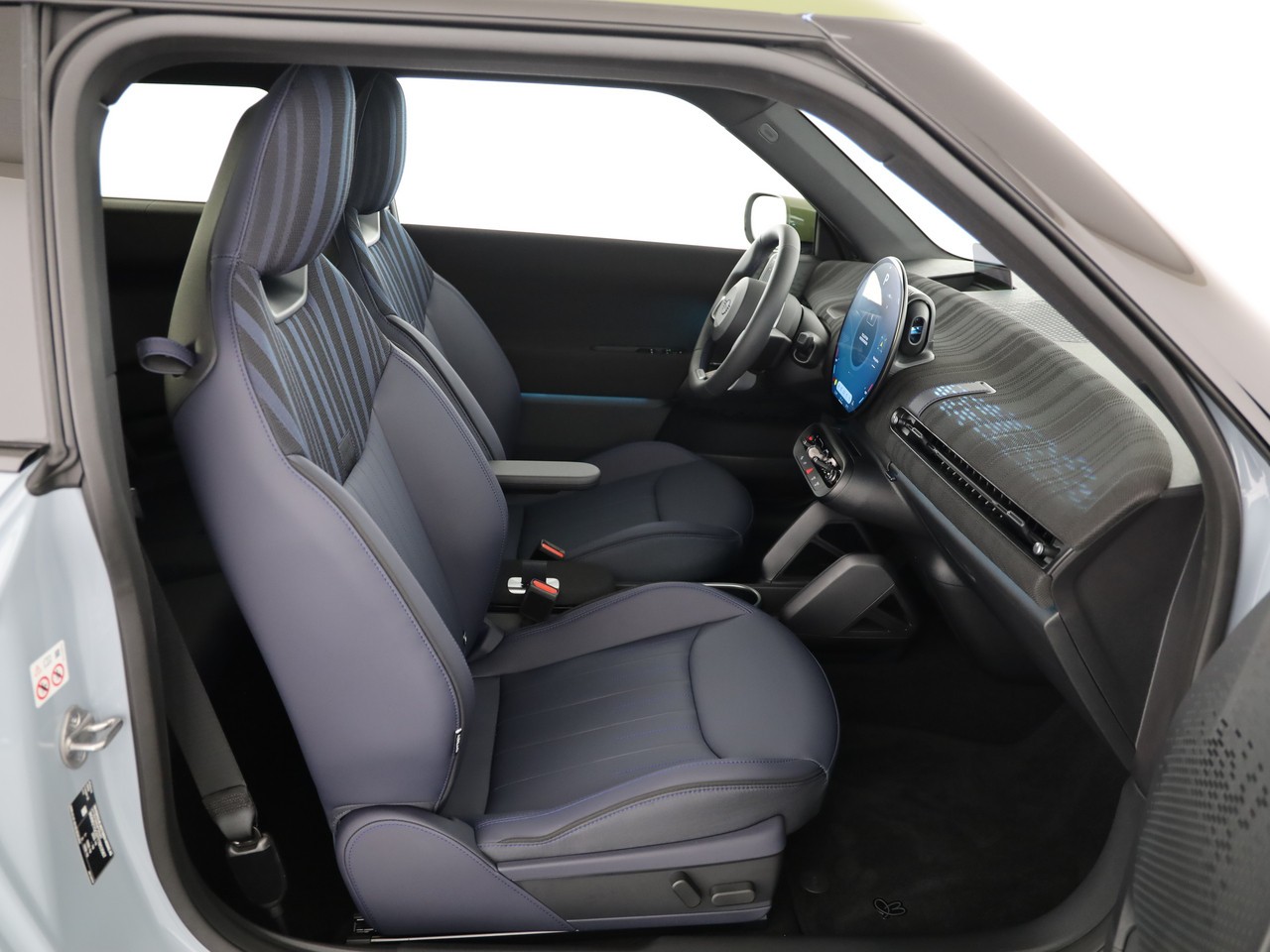 MINI Cooper SE-image-11