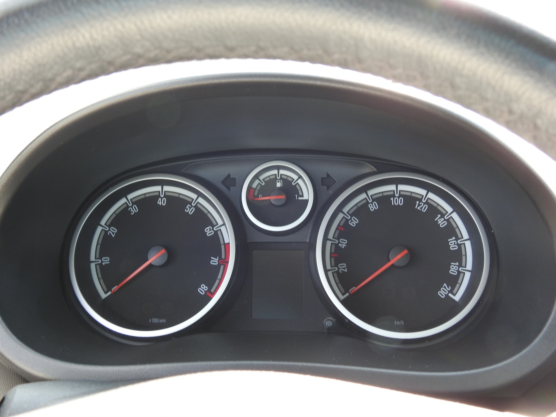 OPEL Corsa 1.2 TP Enjoy-image-24
