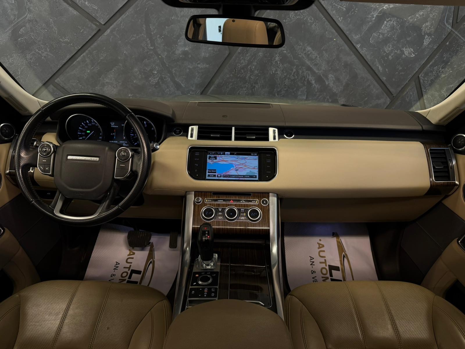 LAND ROVER Range Rover Sport 3.0 TDV6 SE Automatic-image-8