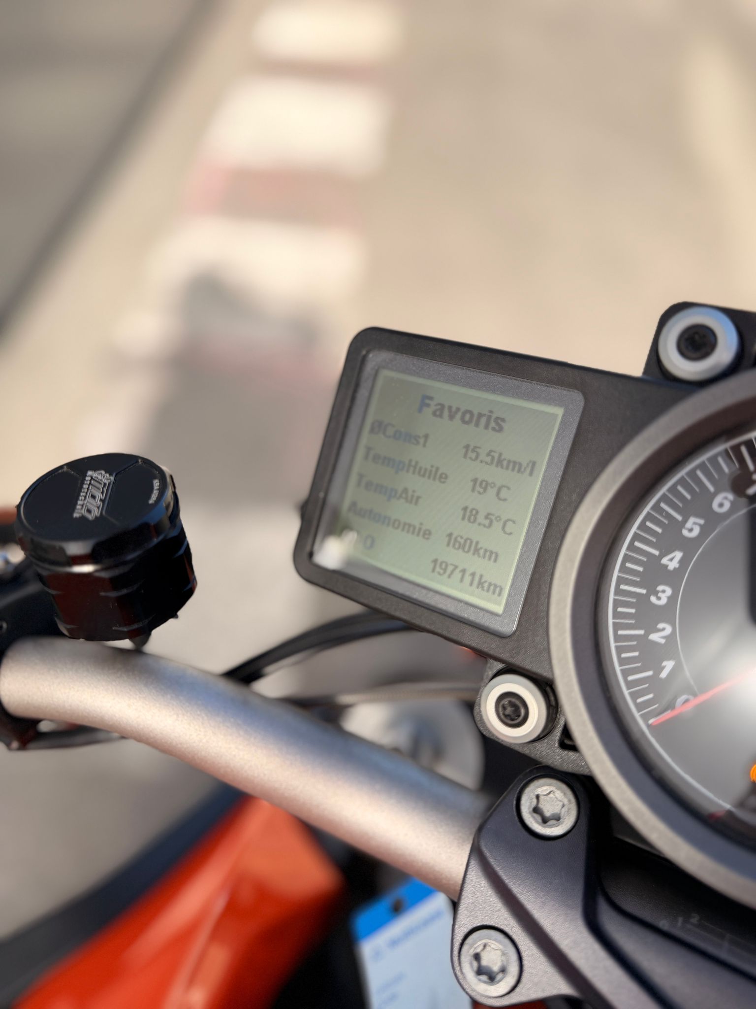 KTM 1290 Super Duke R-image-7