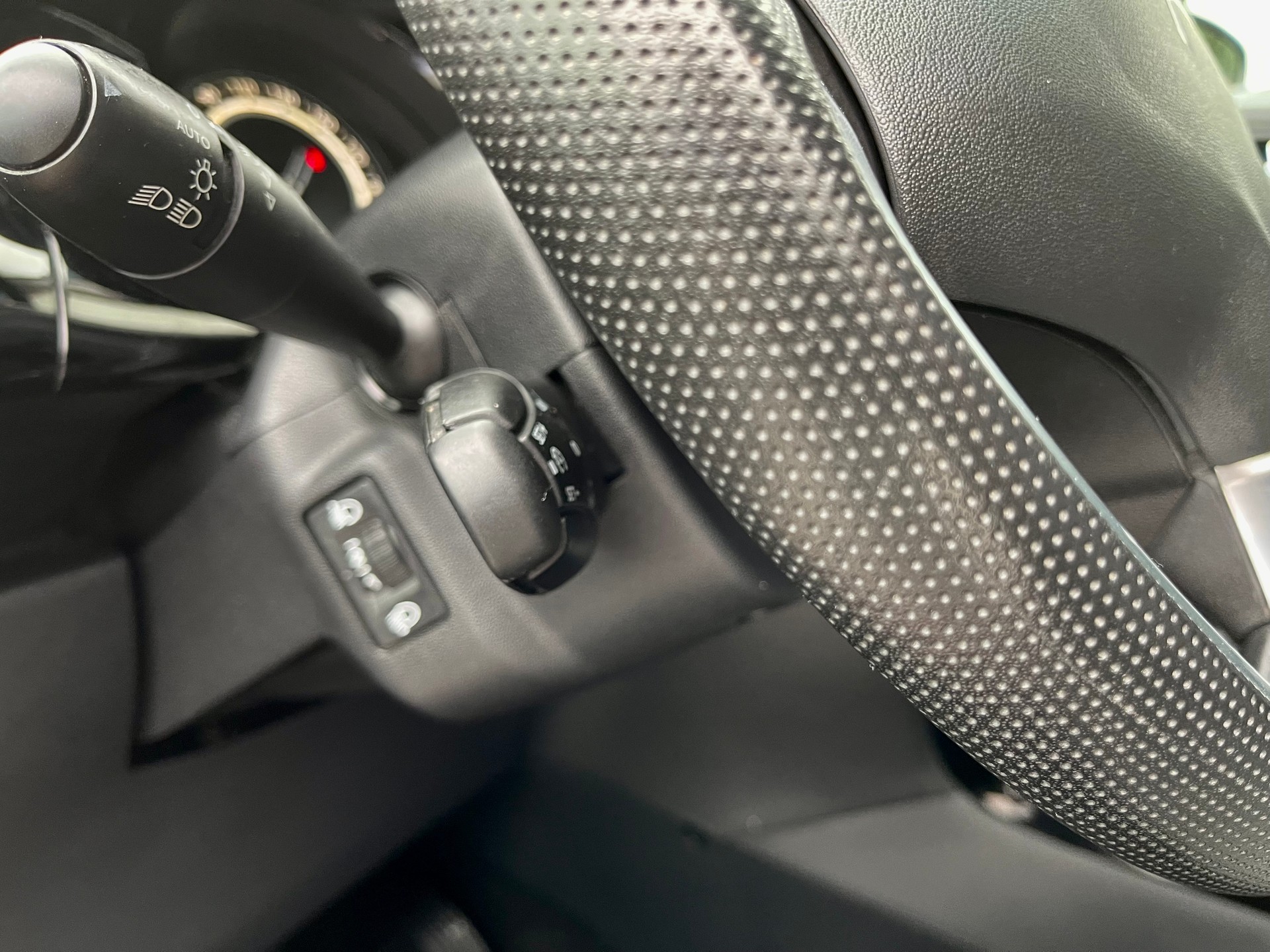 CITROEN C3 1.2i PureTech Exclusive-image-15