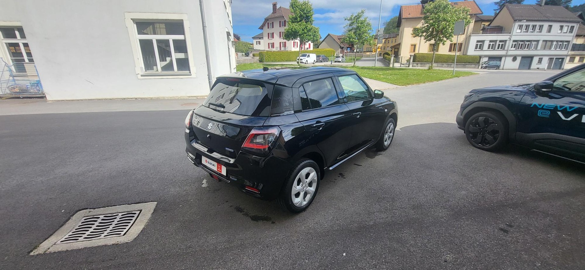 SUZUKI Swift 1.2 Tradizio Hybrid 4x4-image-3
