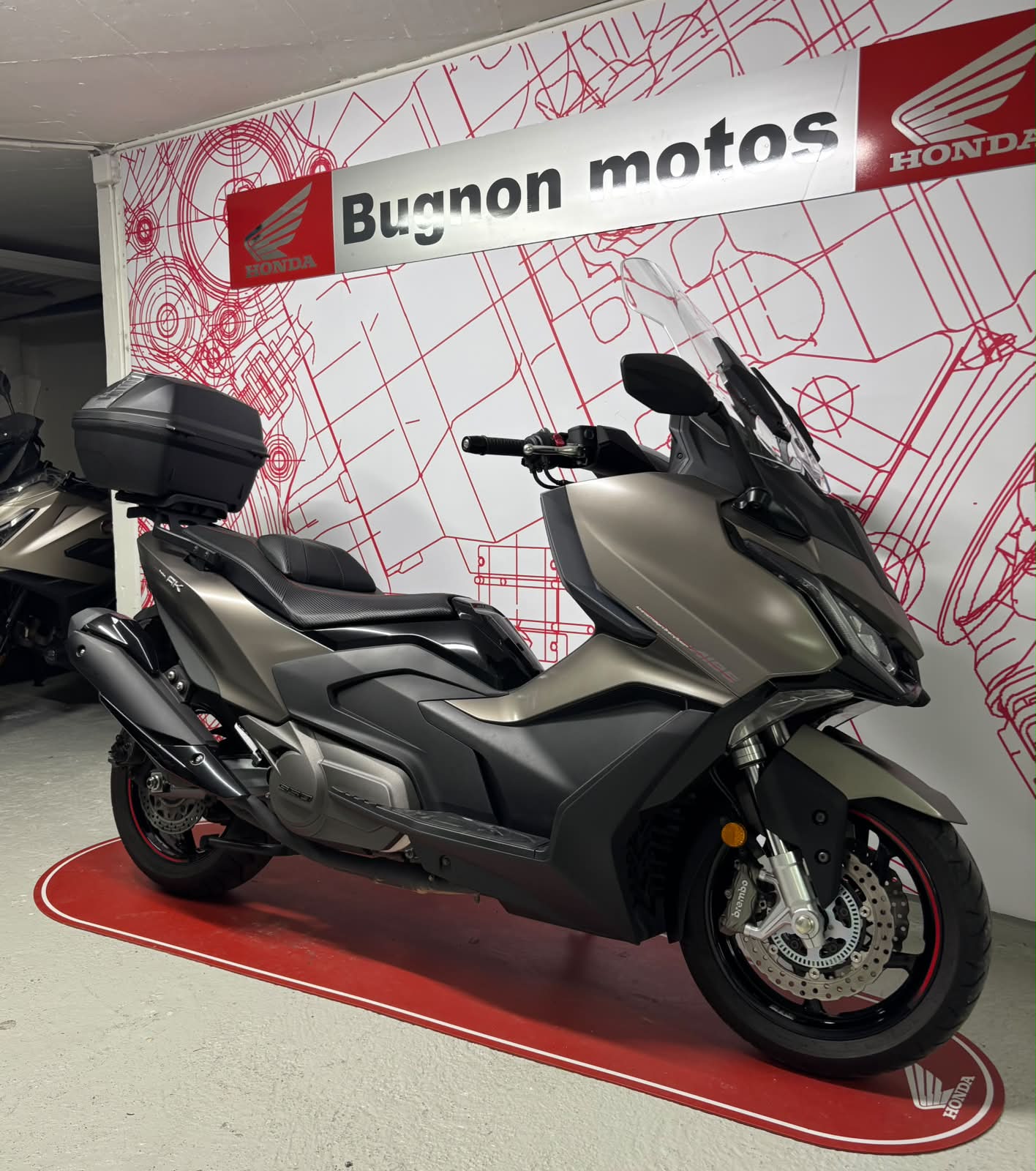 KYMCO AK 550i ETS-showroom-element-1