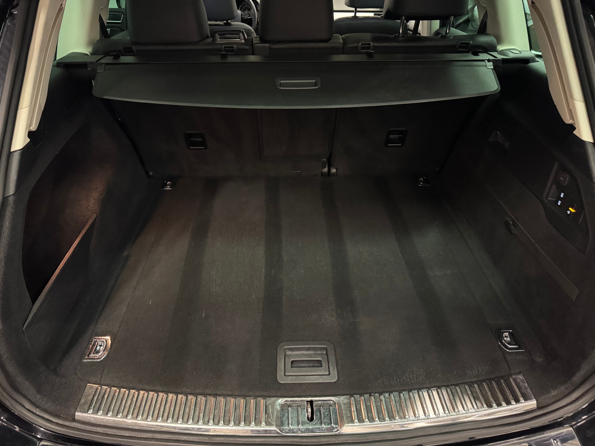 VW Touareg 3.0 TDI BlueMotion Technology Tiptronic-image-19