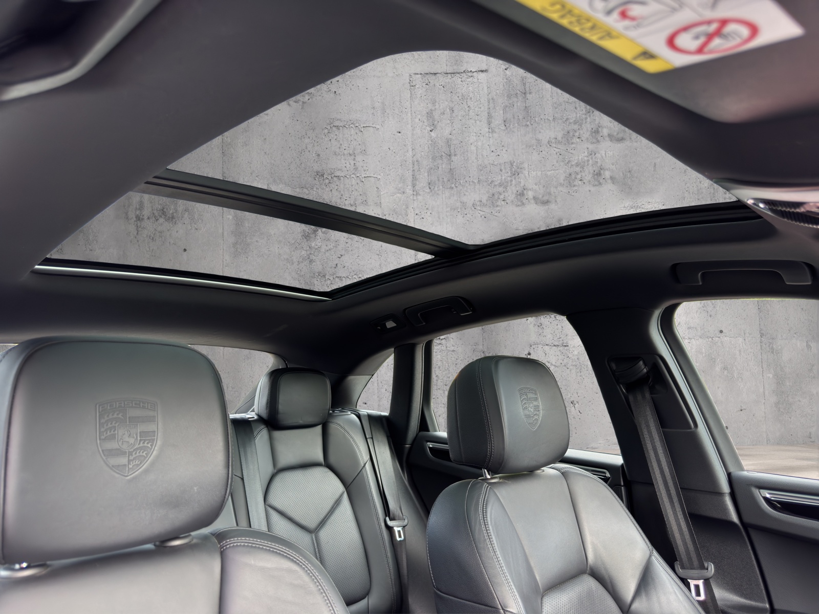 PORSCHE Macan PDK-image-14