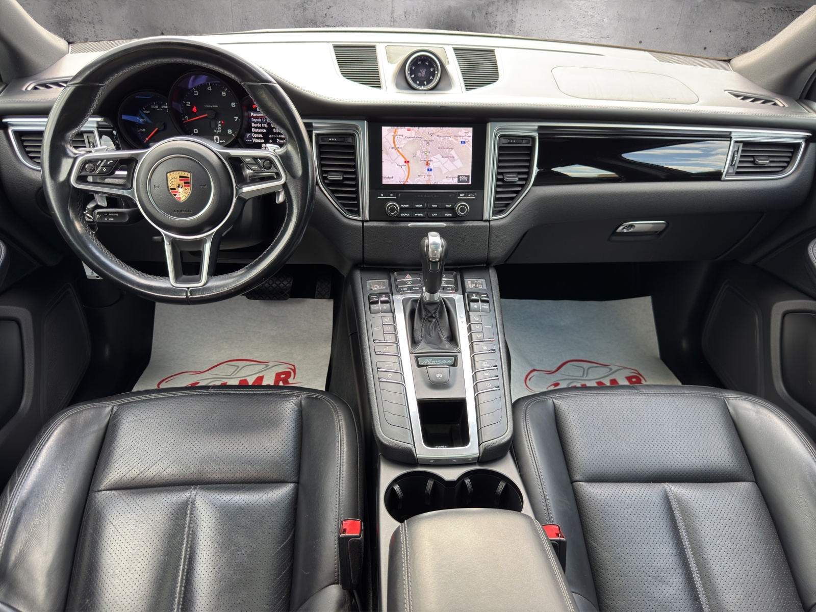 PORSCHE Macan PDK-image-9