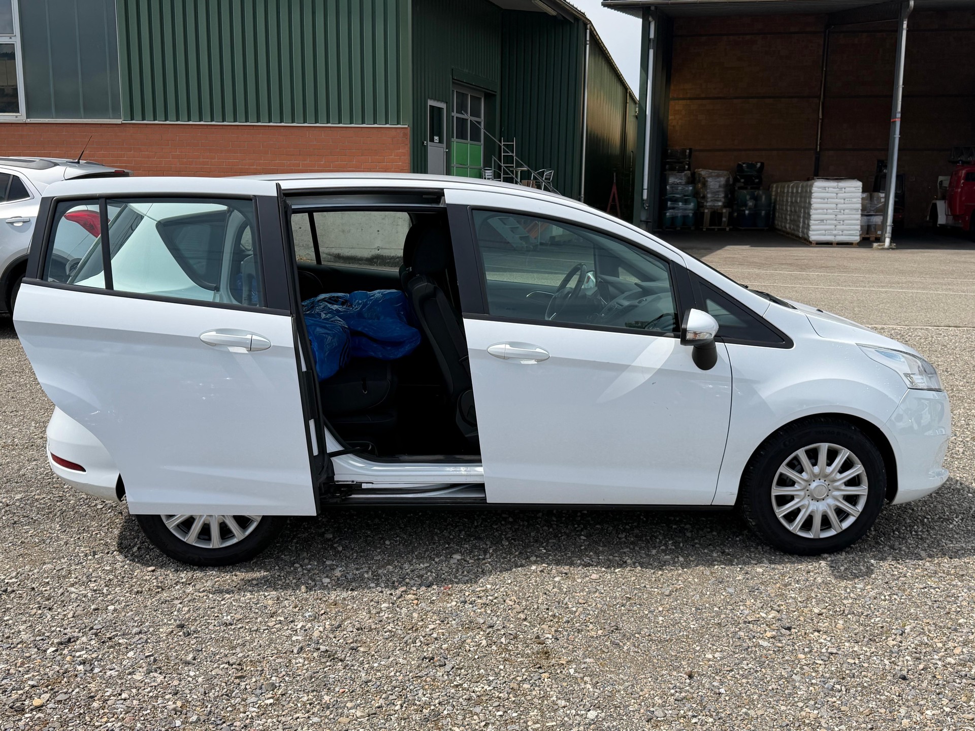 FORD B-Max 1.0 SCTi-image-9