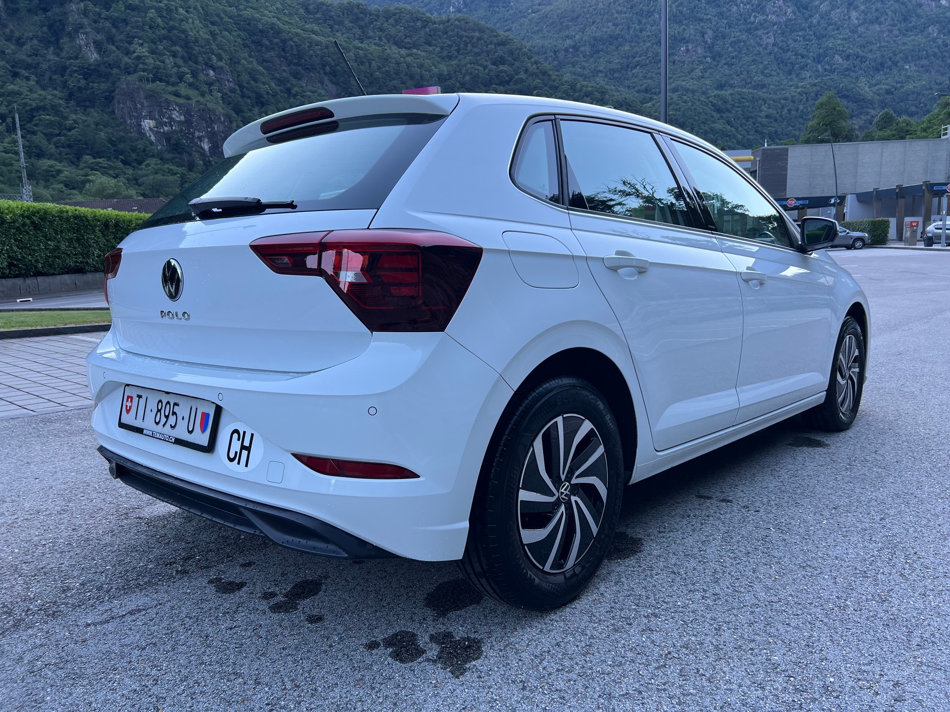 VW Polo 1.0 TSI Life DSG - CH AUTO - Garantie - Top Zustand - Ab MFK-image-3