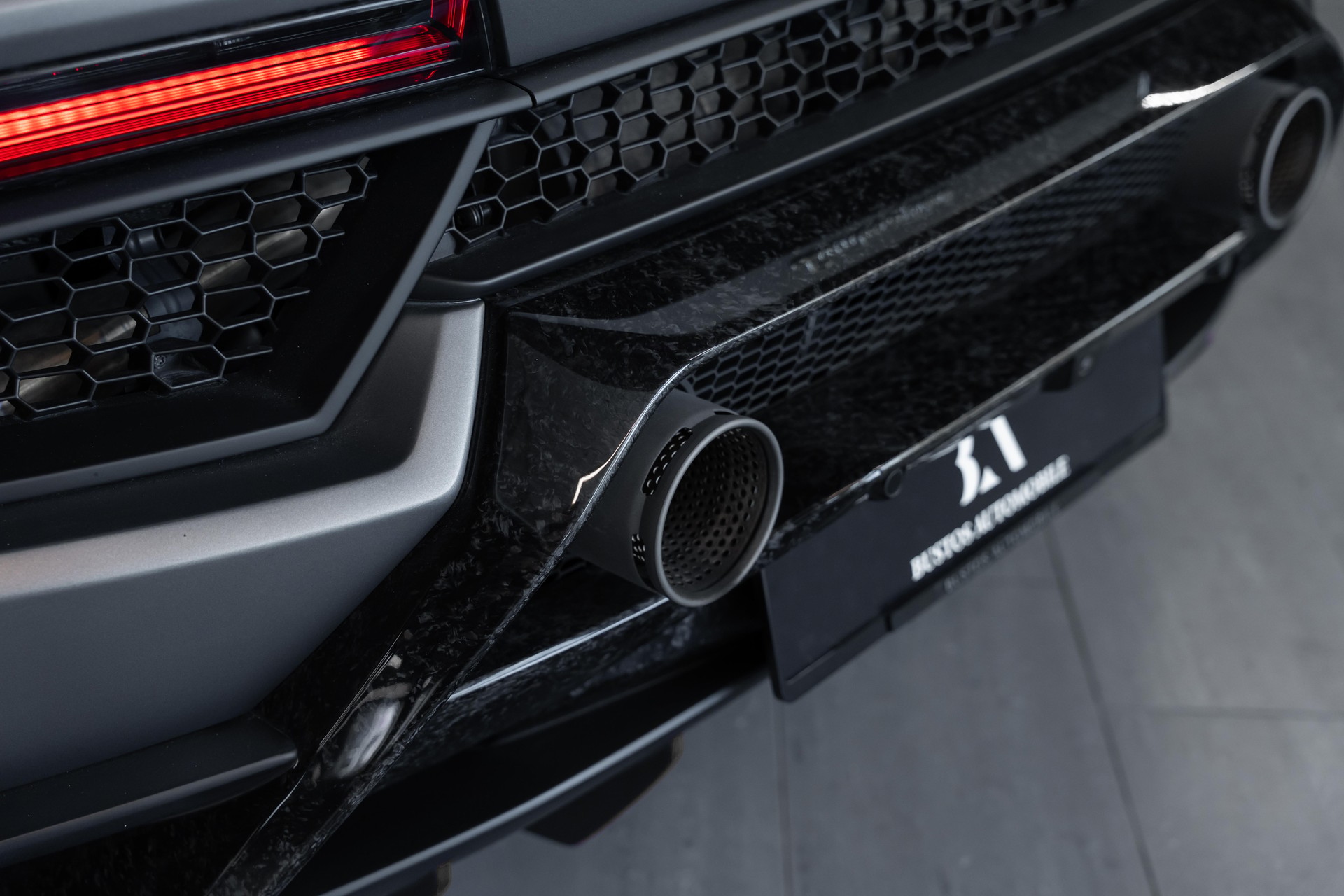 LAMBORGHINI Huracan LP640-4 Spyder Performante DCT / CH Auto / Novitec / Liftsystem / Sammlerzustand / tiefste Kilometer in EU-image-6