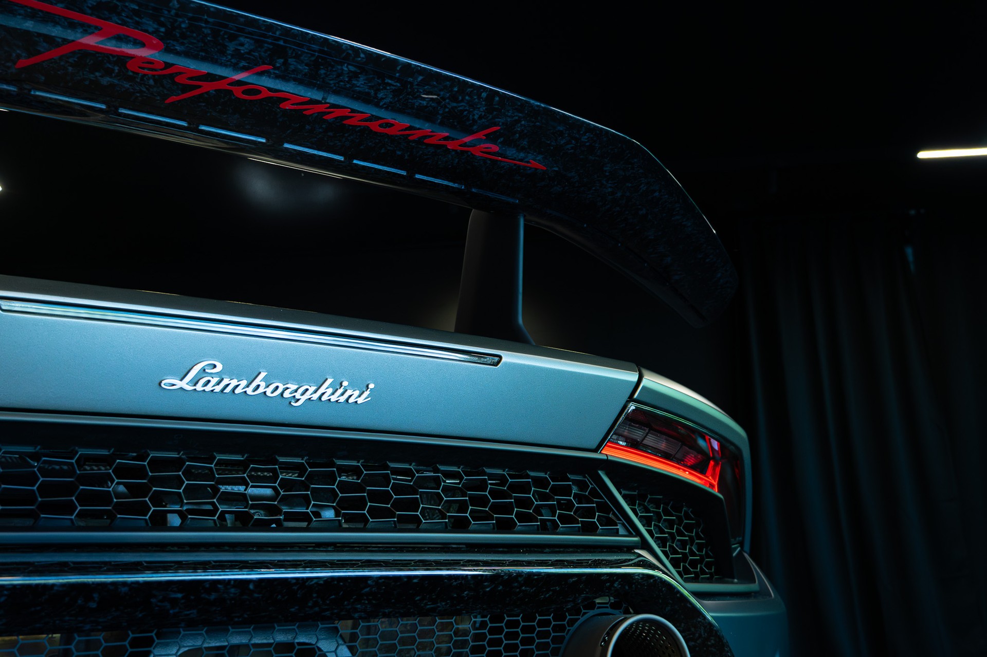 LAMBORGHINI Huracan LP640-4 Spyder Performante DCT / CH Auto / Novitec / Liftsystem / Sammlerzustand / tiefste Kilometer in EU-image-10