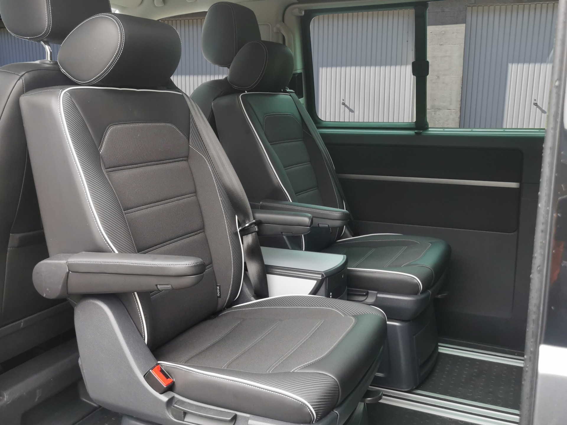 VW T6 Multivan 2.0 Bi-TDI Comfortline 4Motion DSG-image-13
