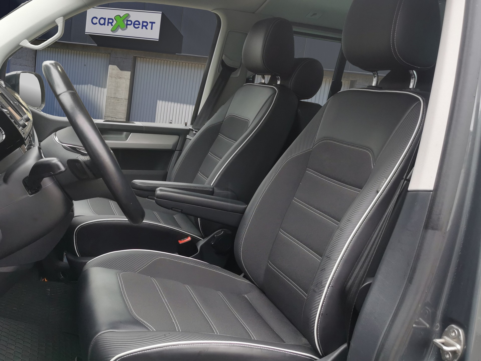 VW T6 Multivan 2.0 Bi-TDI Comfortline 4Motion DSG-image-8