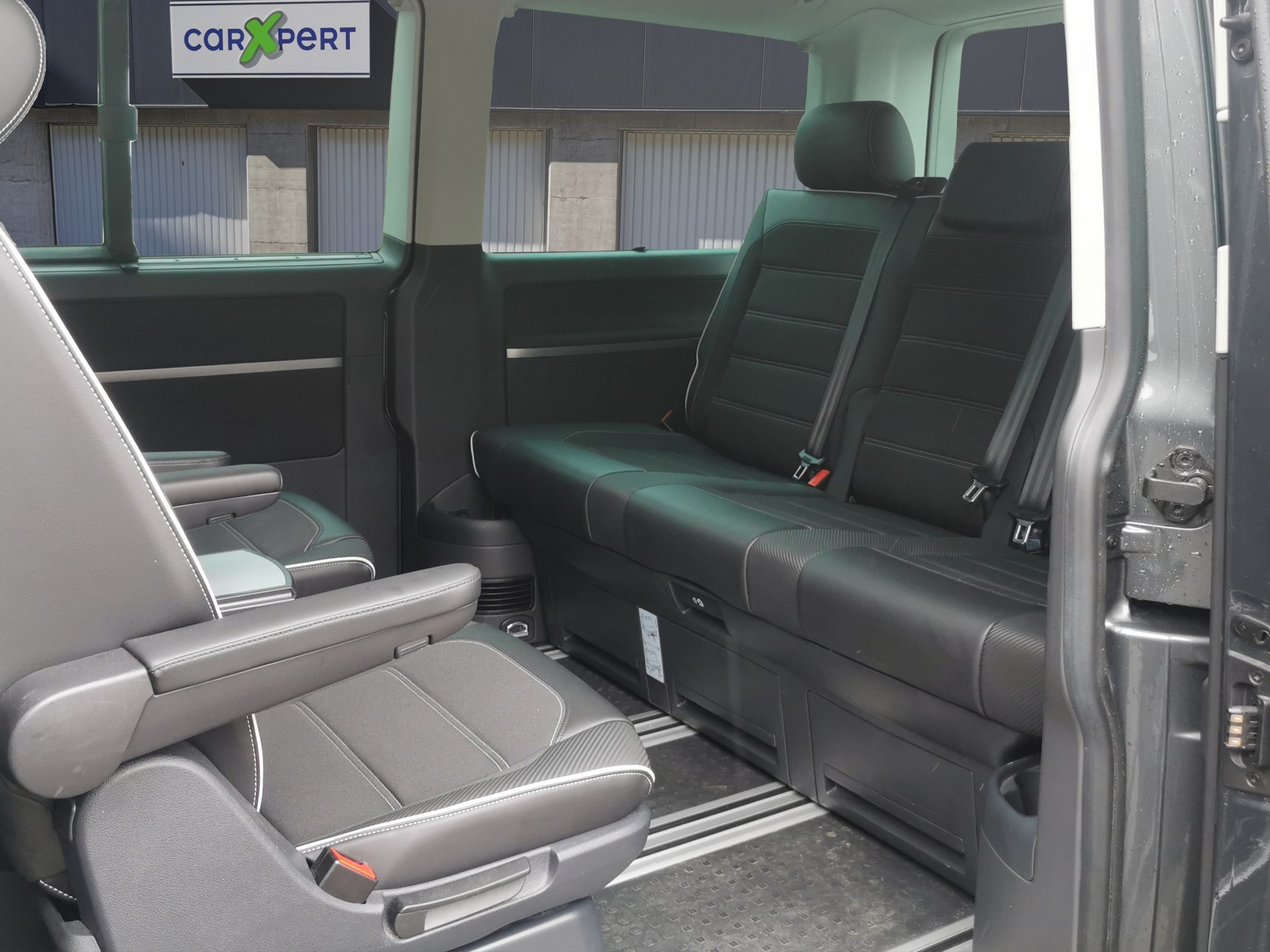 VW T6 Multivan 2.0 Bi-TDI Comfortline 4Motion DSG-image-10