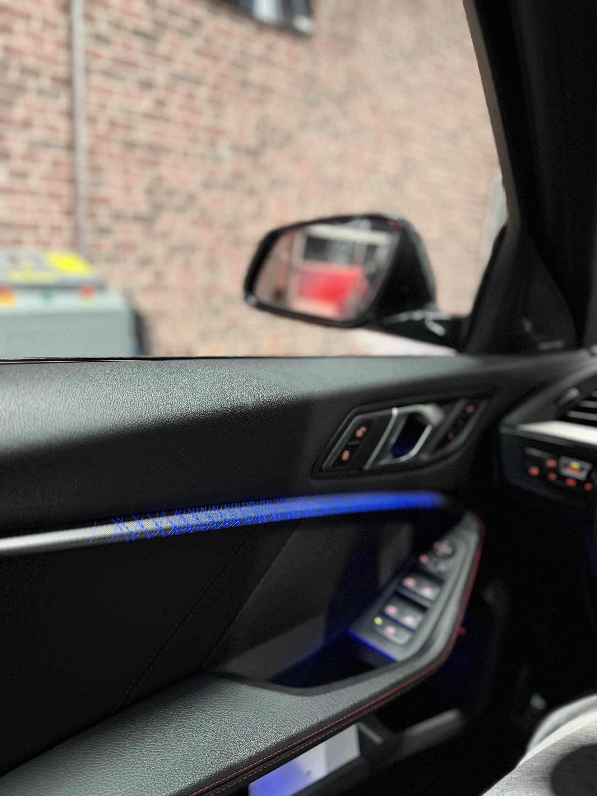 BMW 128ti M Sport Pro Steptronic-image-11