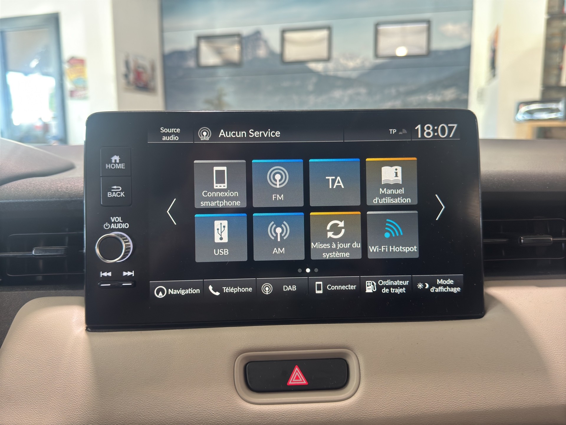 HONDA HR-V 1.5i-MMD Advance Style CVT-image-30