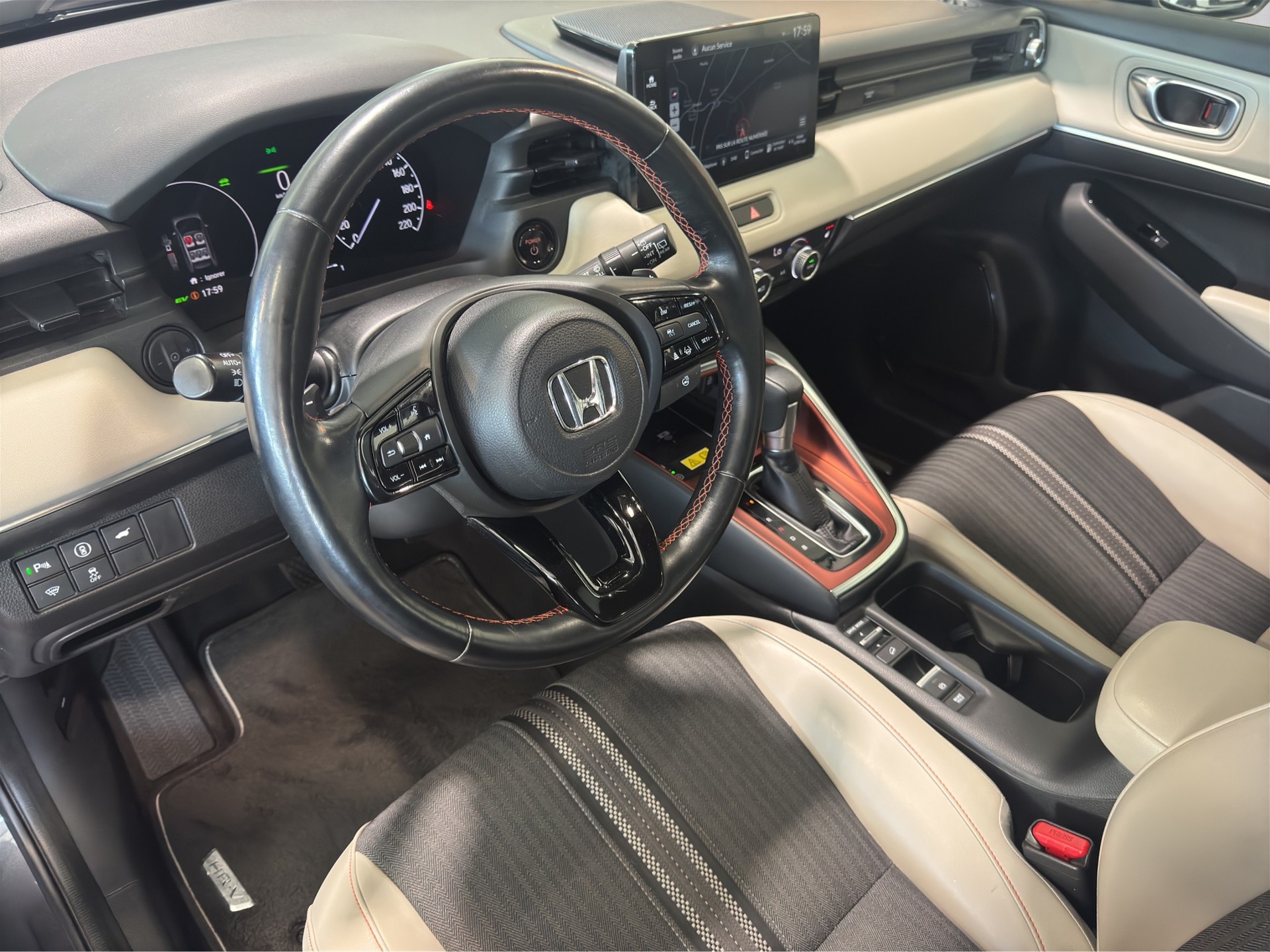 HONDA HR-V 1.5i-MMD Advance Style CVT-image-9