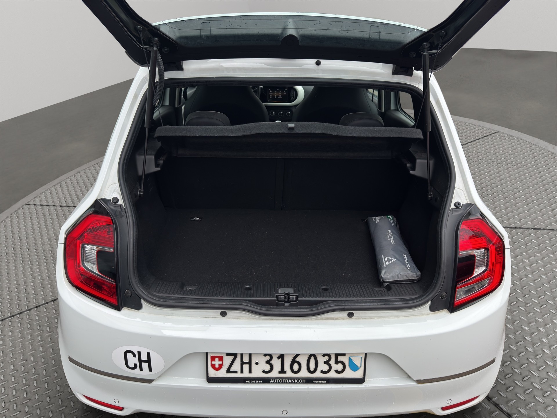 RENAULT Twingo SCe 65 Intens-image-14