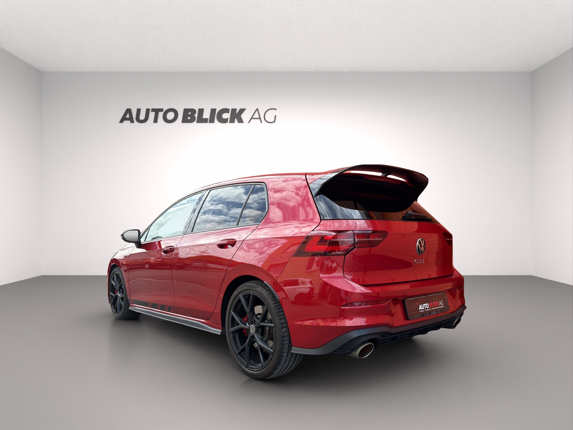 VW Golf 2.0 TSI GTI Clubsport DSG-image-6