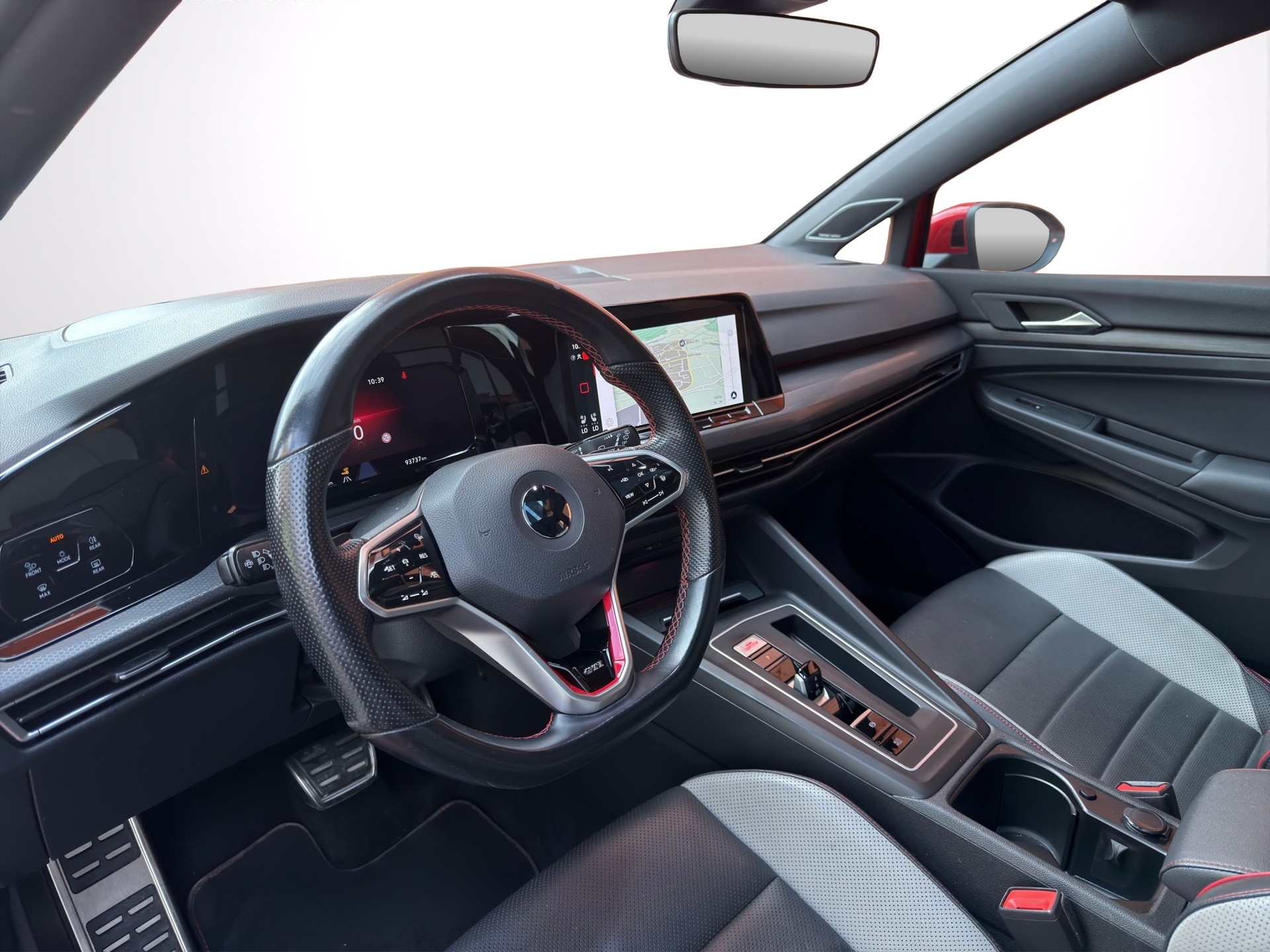 VW Golf 2.0 TSI GTI Clubsport DSG-image-10