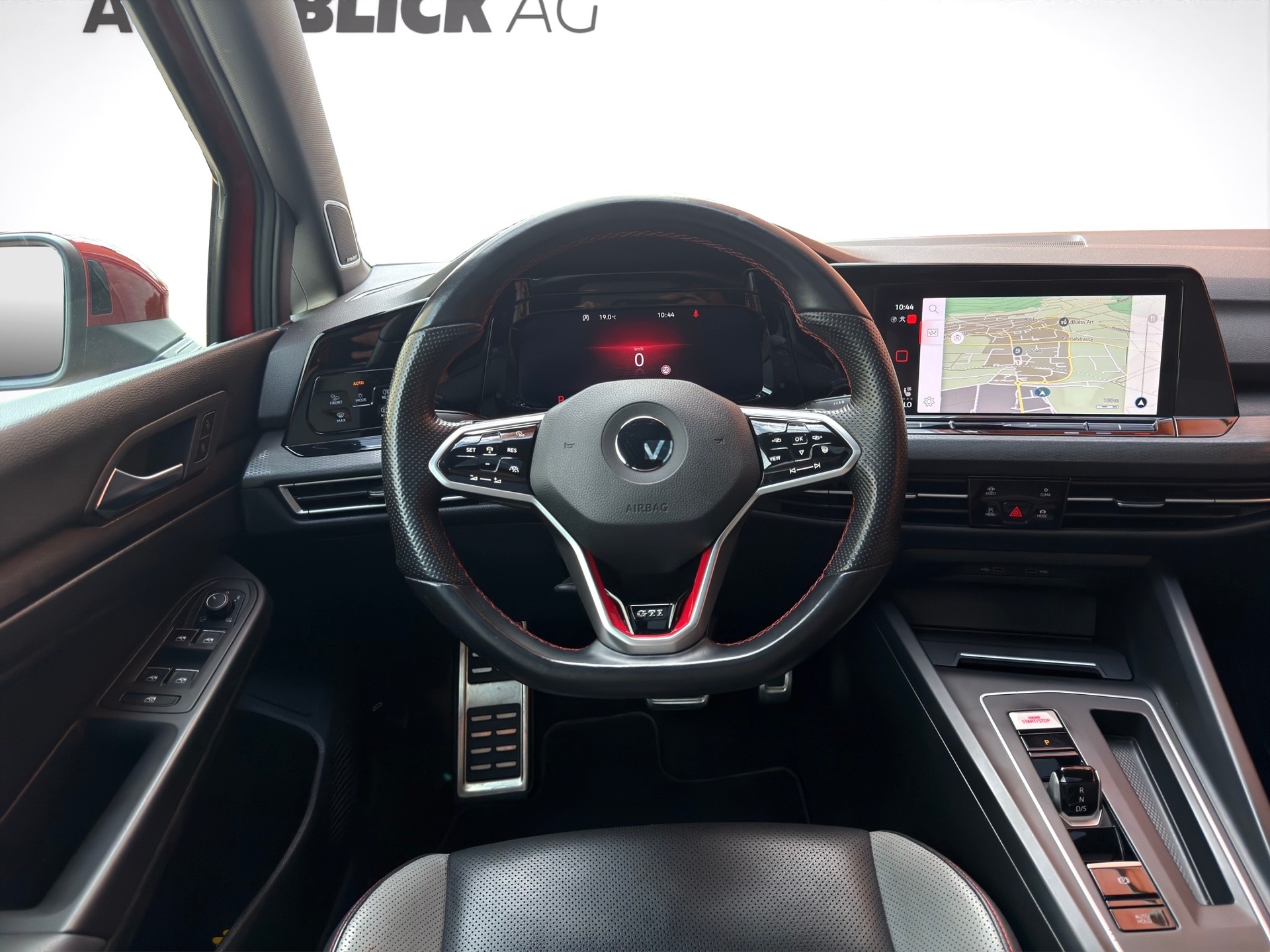 VW Golf 2.0 TSI GTI Clubsport DSG-image-12