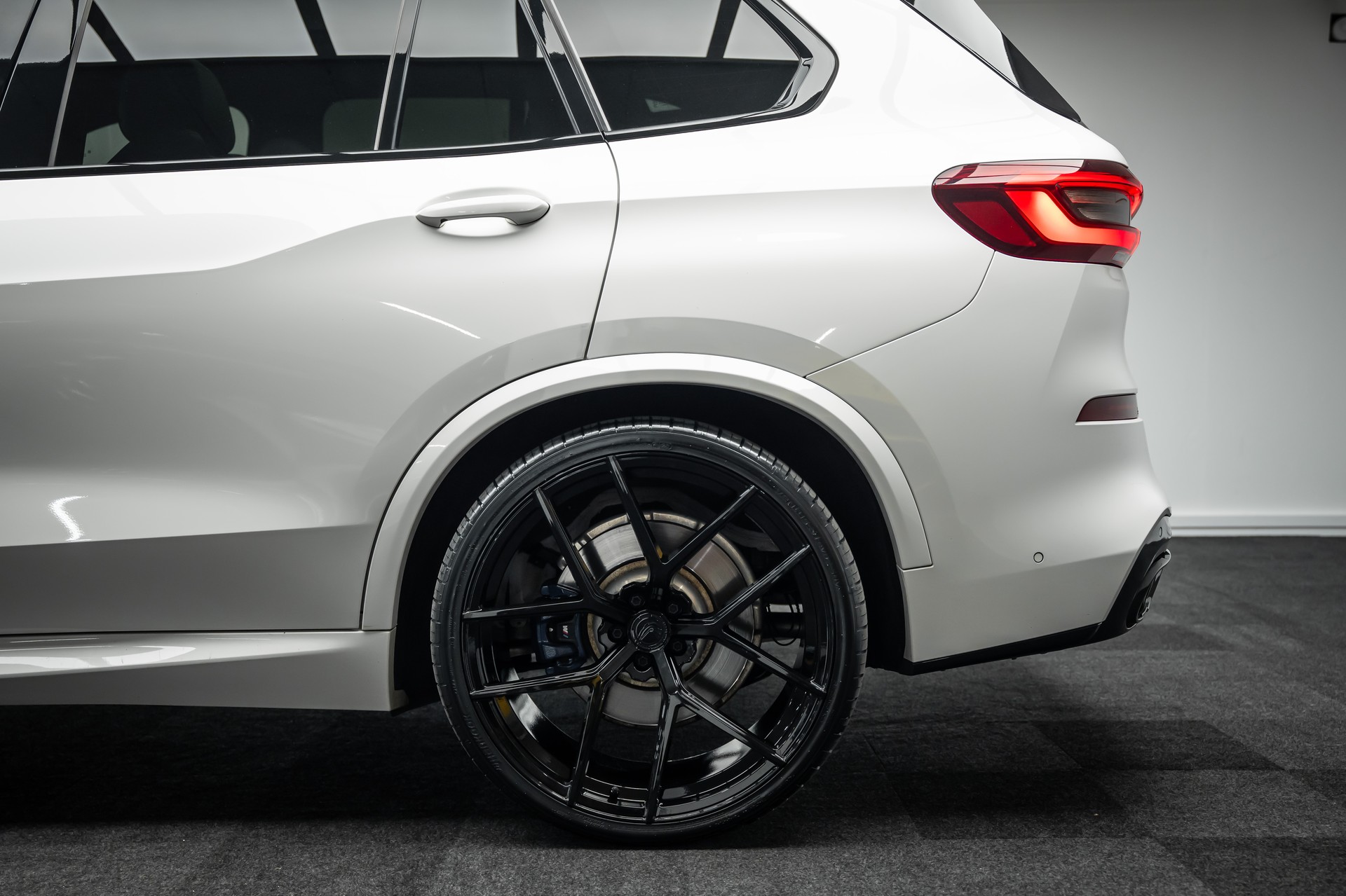 BMW * X5 30d xDrive * M-Paket * 23 Zoll * Werksgarantie * Leasing ab 396.- *-image-2