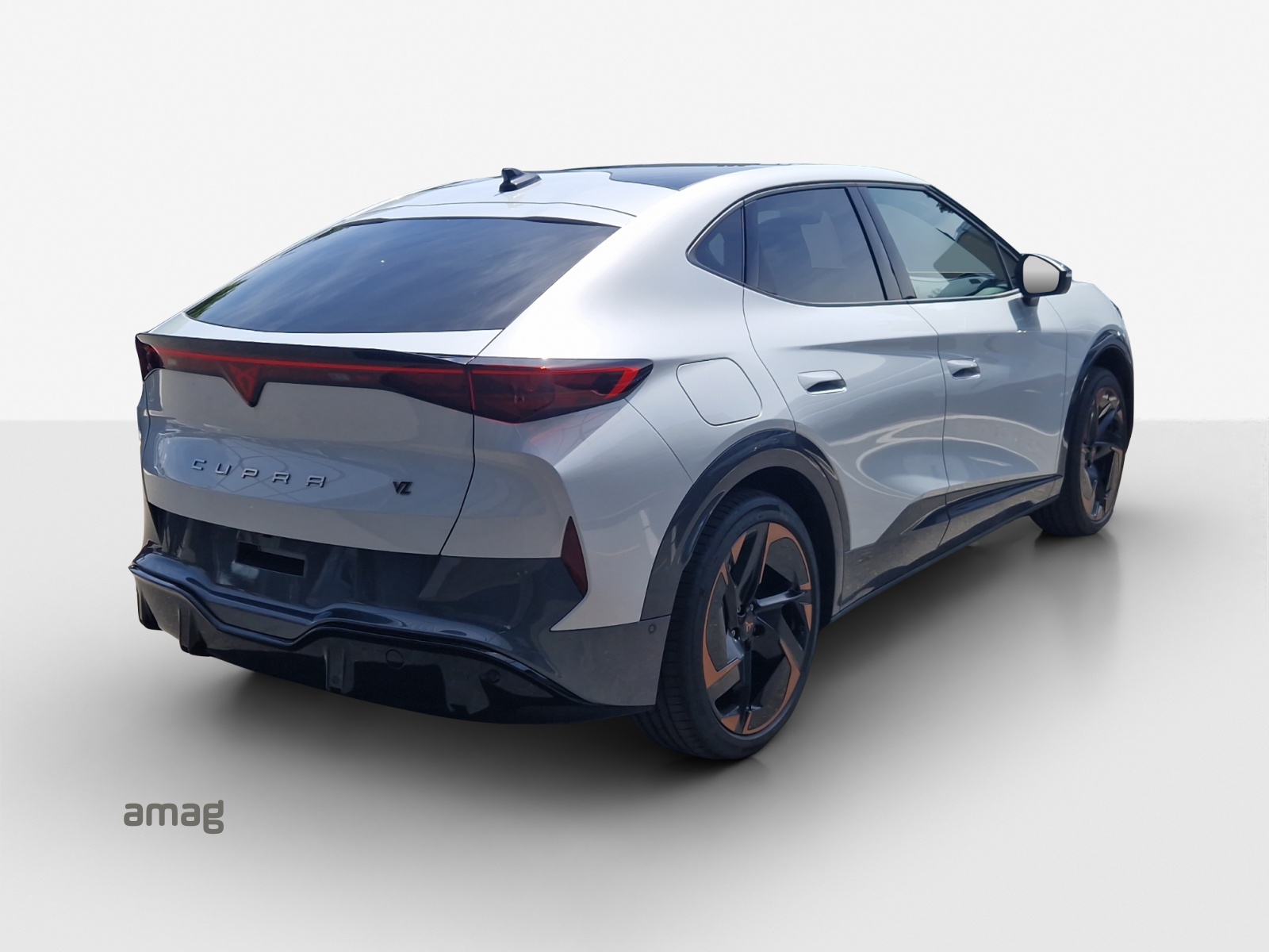 CUPRA Tavascan Type 9 77 kWh VZ Adrenaline-image-4
