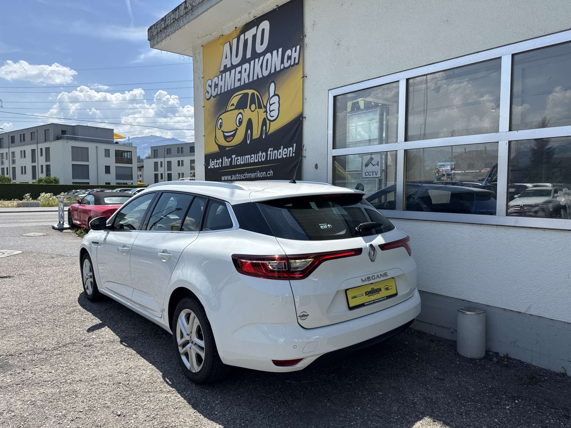 RENAULT Mégane Grandtour 1.2 16V Turbo Zen EDC-Automat-image-2