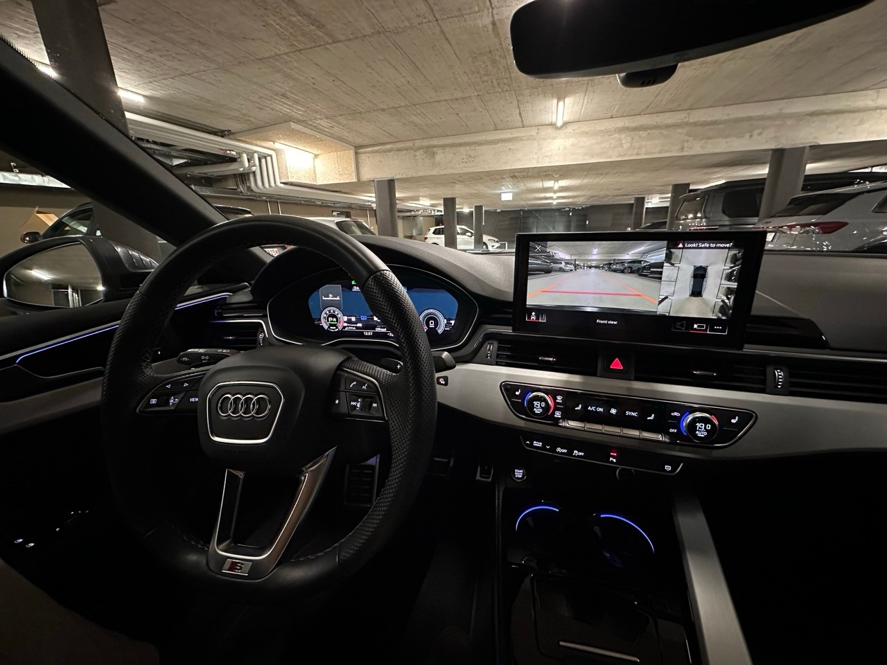 AUDI 2.0 45 TFSI S Line quattro S-Tronic-image-5