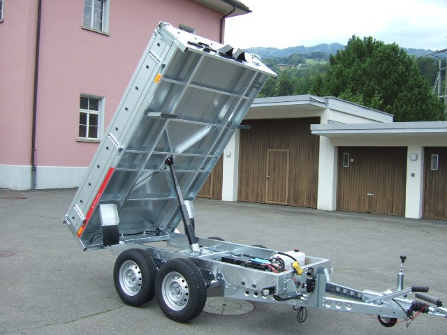 TEMARED Tipper Rückwärtskipper 2'000Kg mit Alubordwänden-image-0