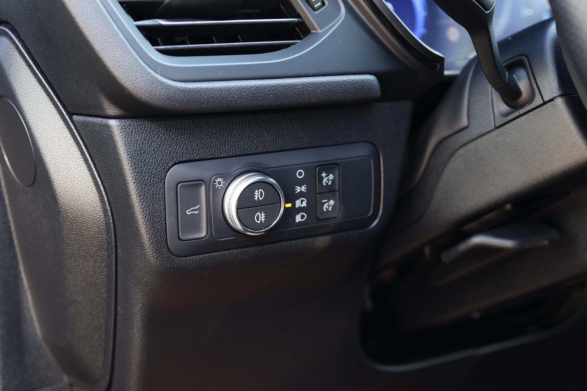 FORD Kuga 2.5 Hybrid ST-Line X * HEAD-UP DISPLAY * PACK FAHRASSISTENZ * PACK WINTER *-image-24