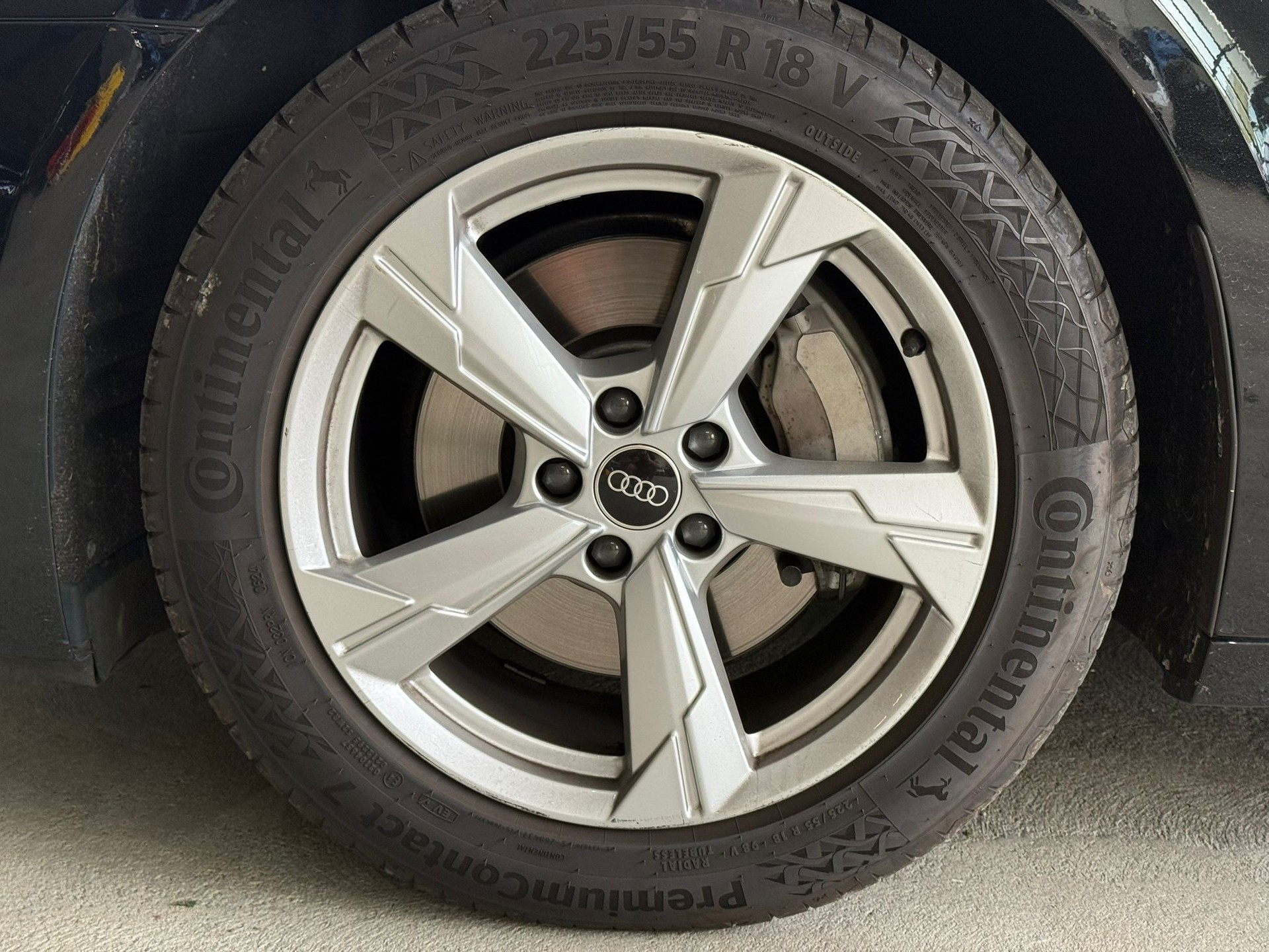 AUDI A6 Avant 45 TFSI Sport S-tronic quattro-image-14